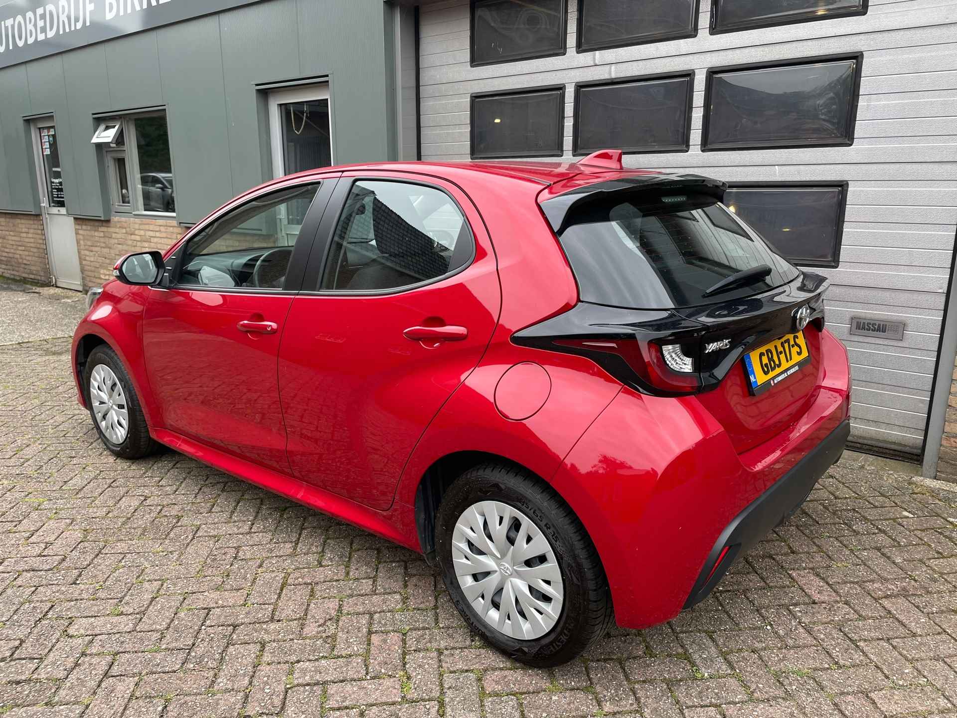 Toyota Yaris 1.5 Hybrid Active - 3/17