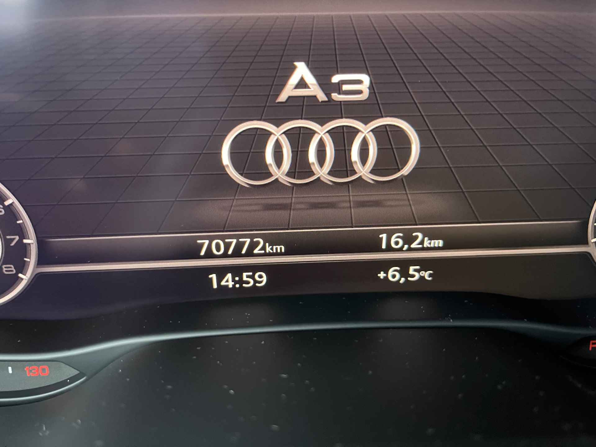 Audi A3 Sportback 30 TFSI Advance / PARK. SENSOREN/ LEDER/ CRUISE/ LED/ VIRTUAL COCKPIT/ APP CONNECT/ NAVI/ CLIMA - 7/44