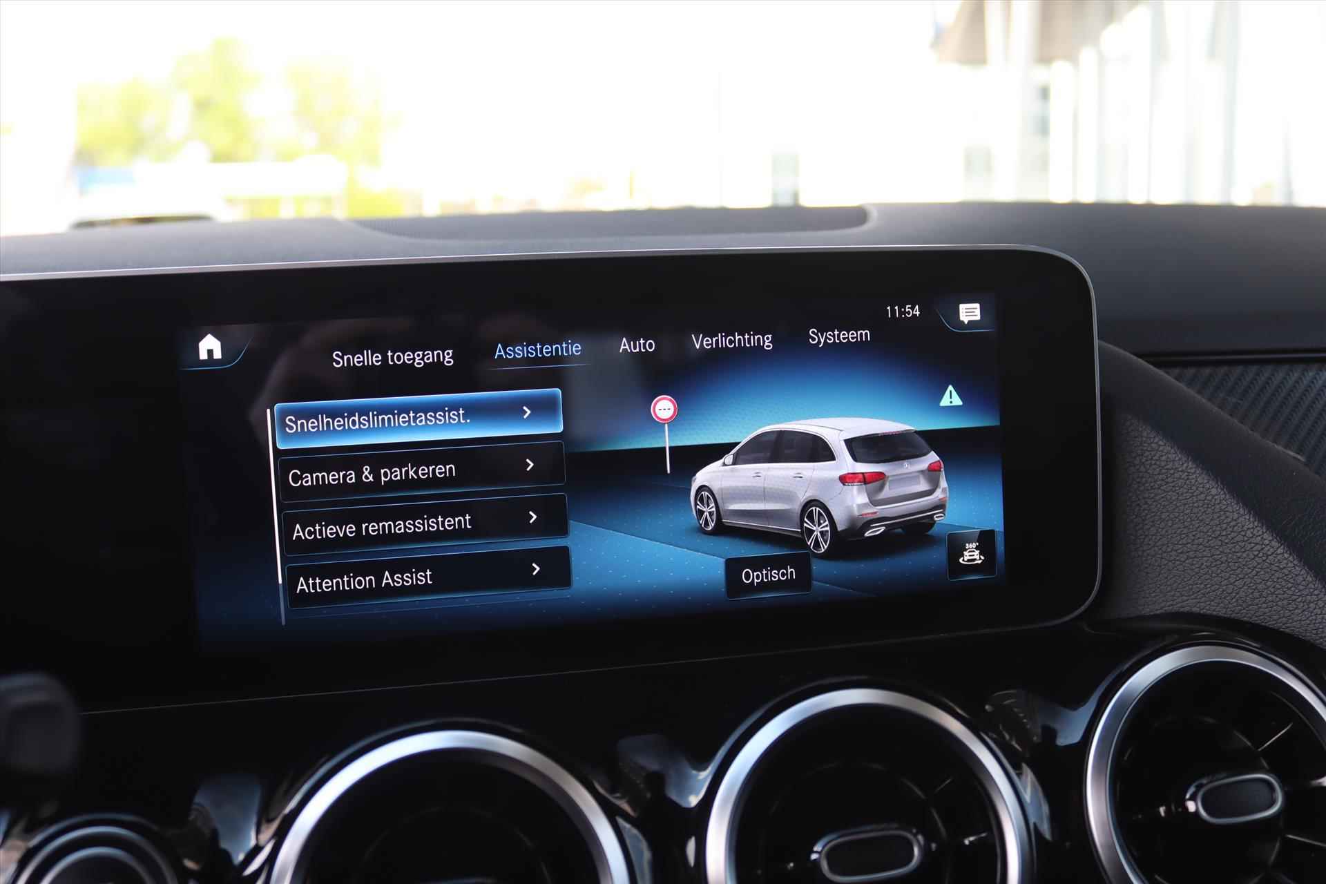 Mercedes B-Klasse B180 AUTOMAAT AMG BUSINESS SOLUTION | Night Pakket | Trekhaak | Widescreen | Camera | Navi | Cruise | Clima | Apple Carplay | - 24/62