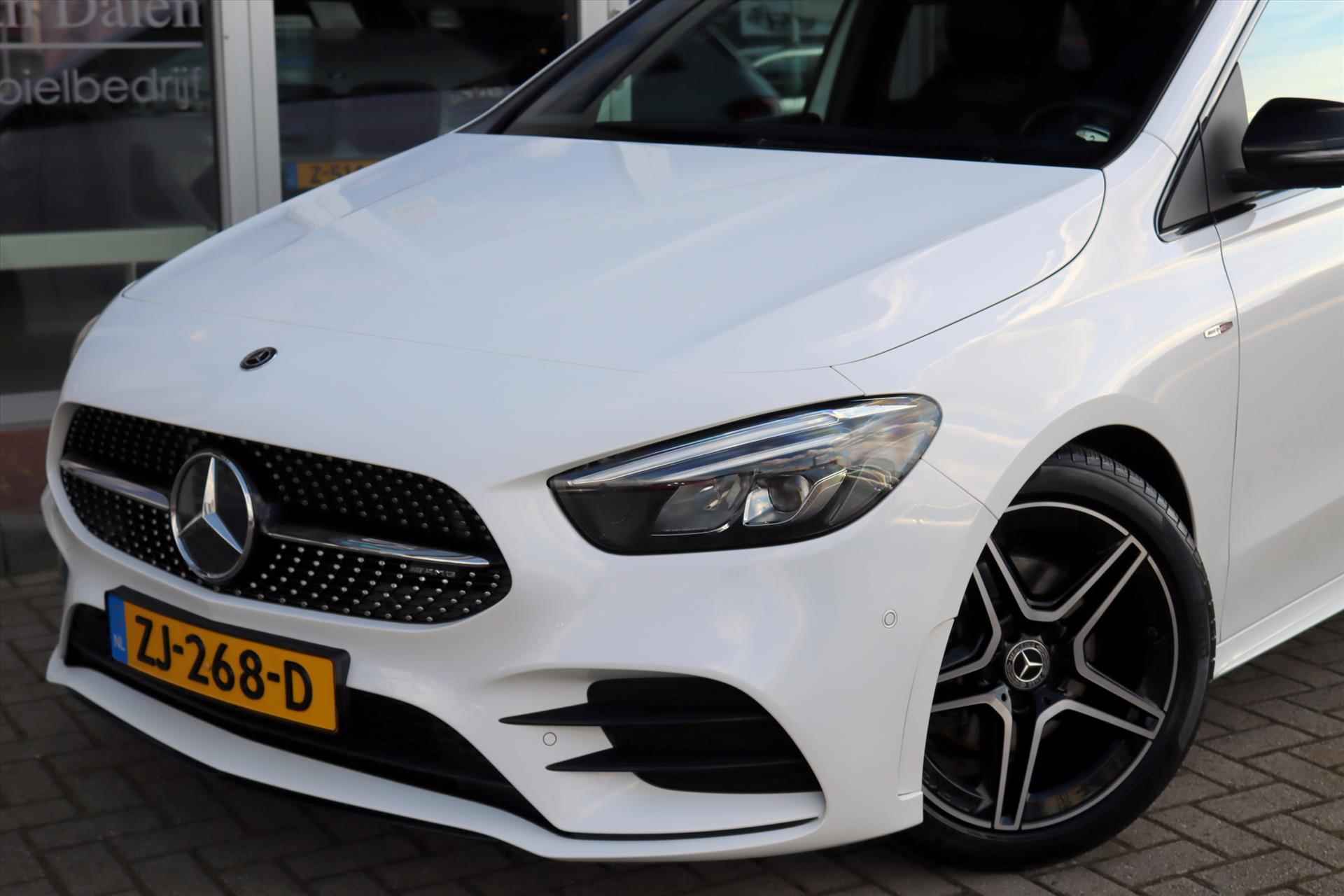 Mercedes B-Klasse B180 AUTOMAAT AMG BUSINESS SOLUTION | Night Pakket | Trekhaak | Widescreen | Camera | Navi | Cruise | Clima | Apple Carplay | - 59/62