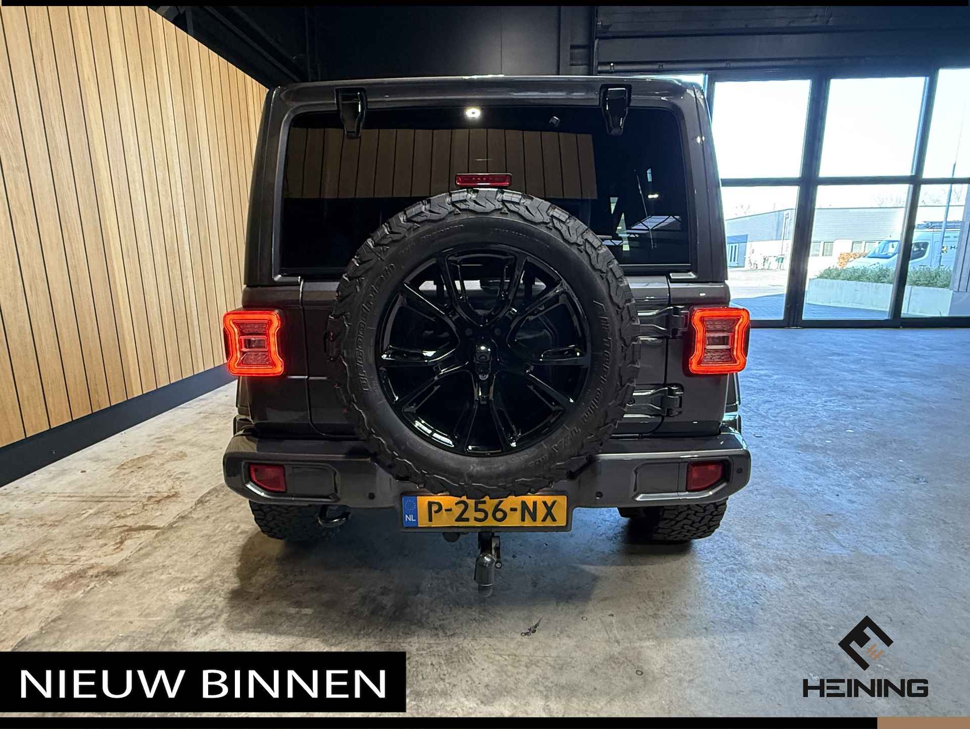 Jeep Wrangler Unlimited 4xe 380 Sahara. 20 inch. Leer. Navi. Hollandse auto met NAP - 8/56