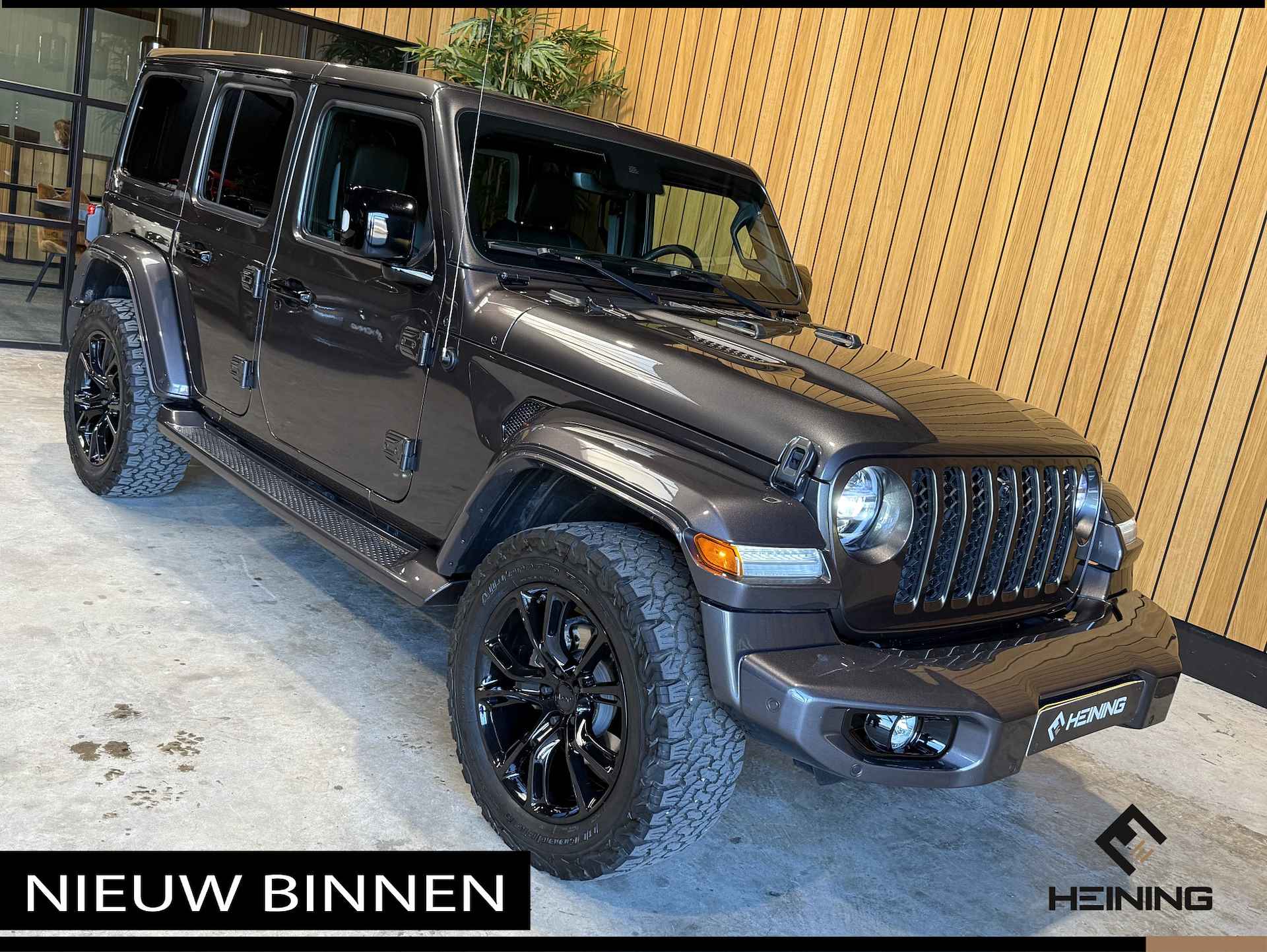 Jeep Wrangler Unlimited 4xe 380 Sahara. 20 inch. Leer. Navi. Hollandse auto met NAP - 44/56