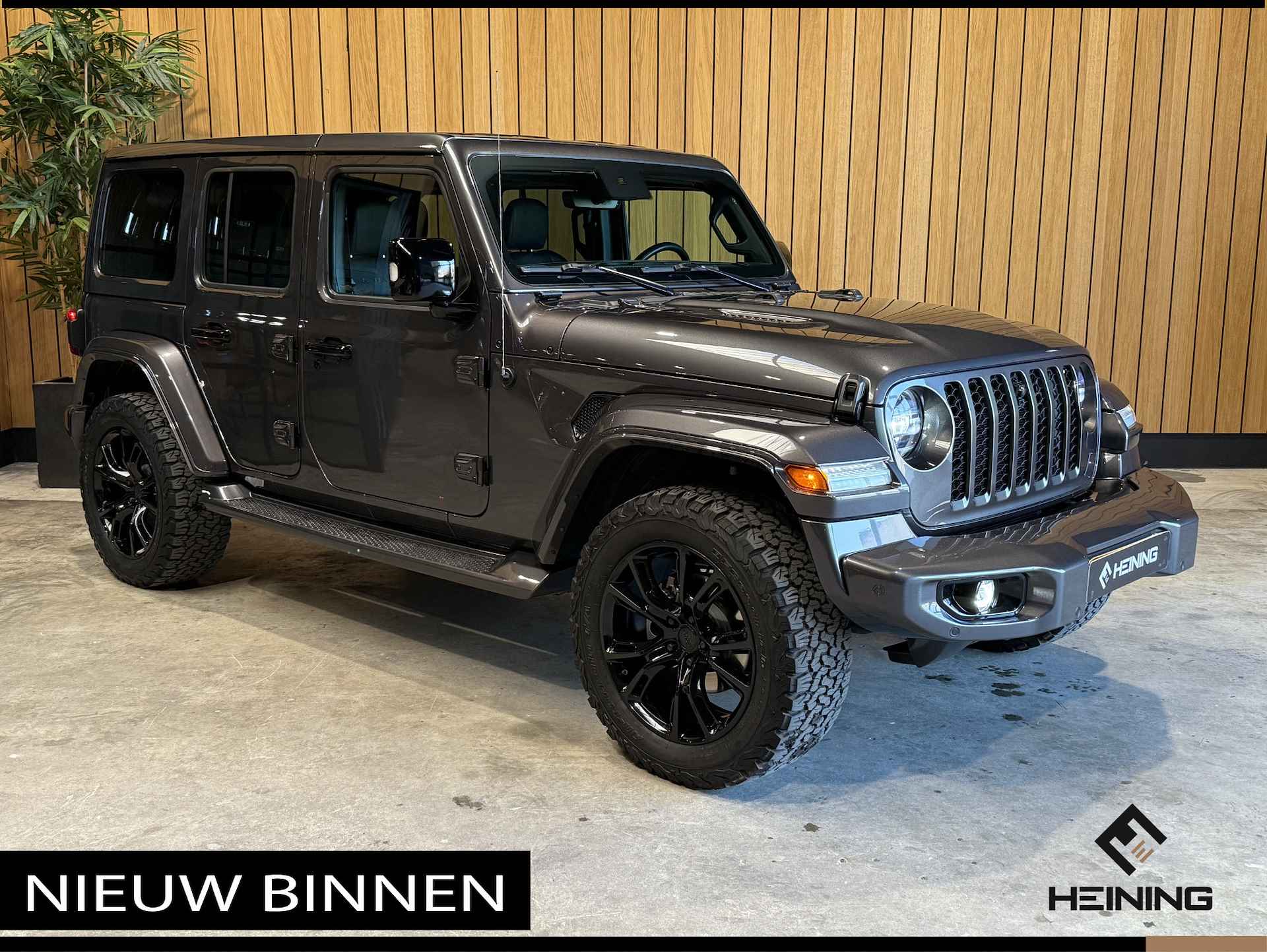 Jeep Wrangler Unlimited 4xe 380 Sahara. 20 inch. Leer. Navi. Hollandse auto met NAP - 54/56