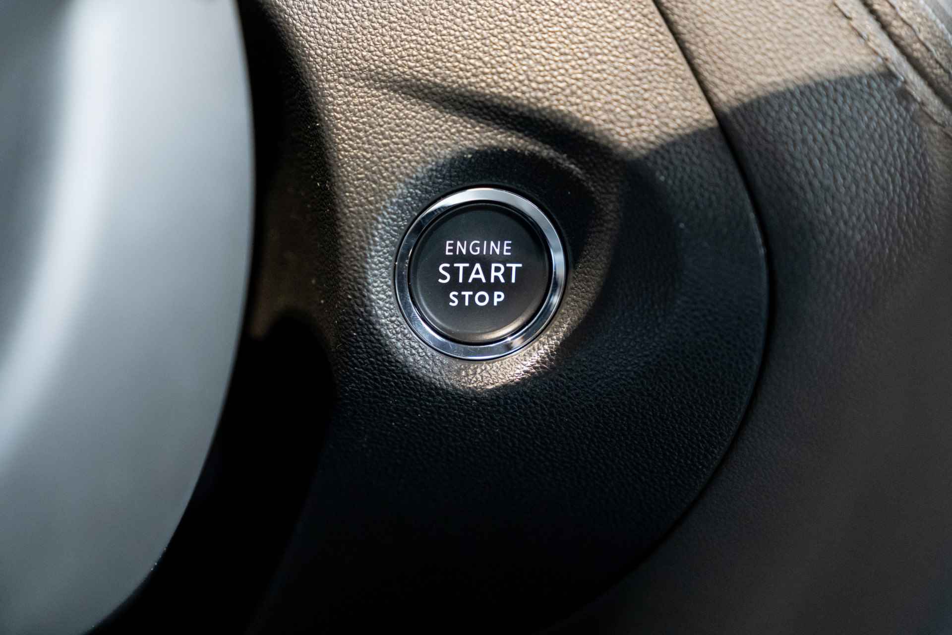 Opel Grandland X 1.2 Turbo Innovation | Automaat | Stoel & Stuurverwarming | Climate Controle | El. Achterklep | Dodehoek sensoren | - 37/41
