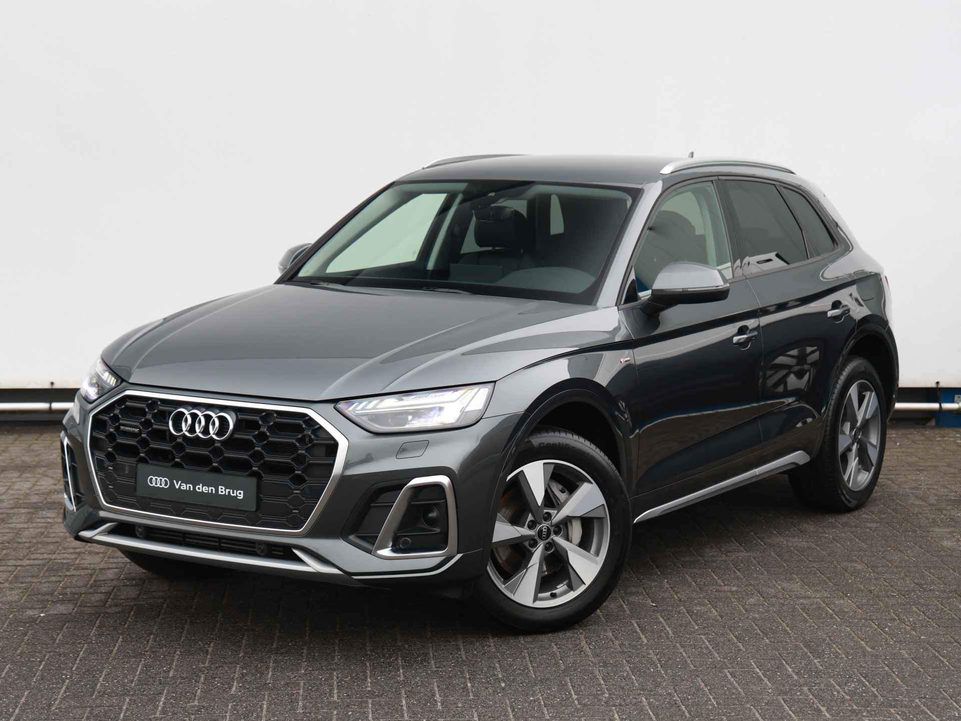 Audi Q5 55 TFSI e S edition 367pk | Adaptive Cruise | Dodehoek | Camera | Matrix LED | Apple carplay | Navi - 12/35