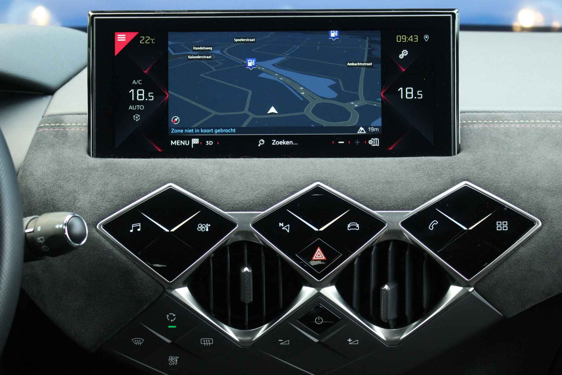 DS DS 3 Crossback 1.2 Performance Line | Navi | carPlay | Camera | Climate & Cruise C. | | Navigatie | | Navigatie | Cruise Control | Airco - 22/43