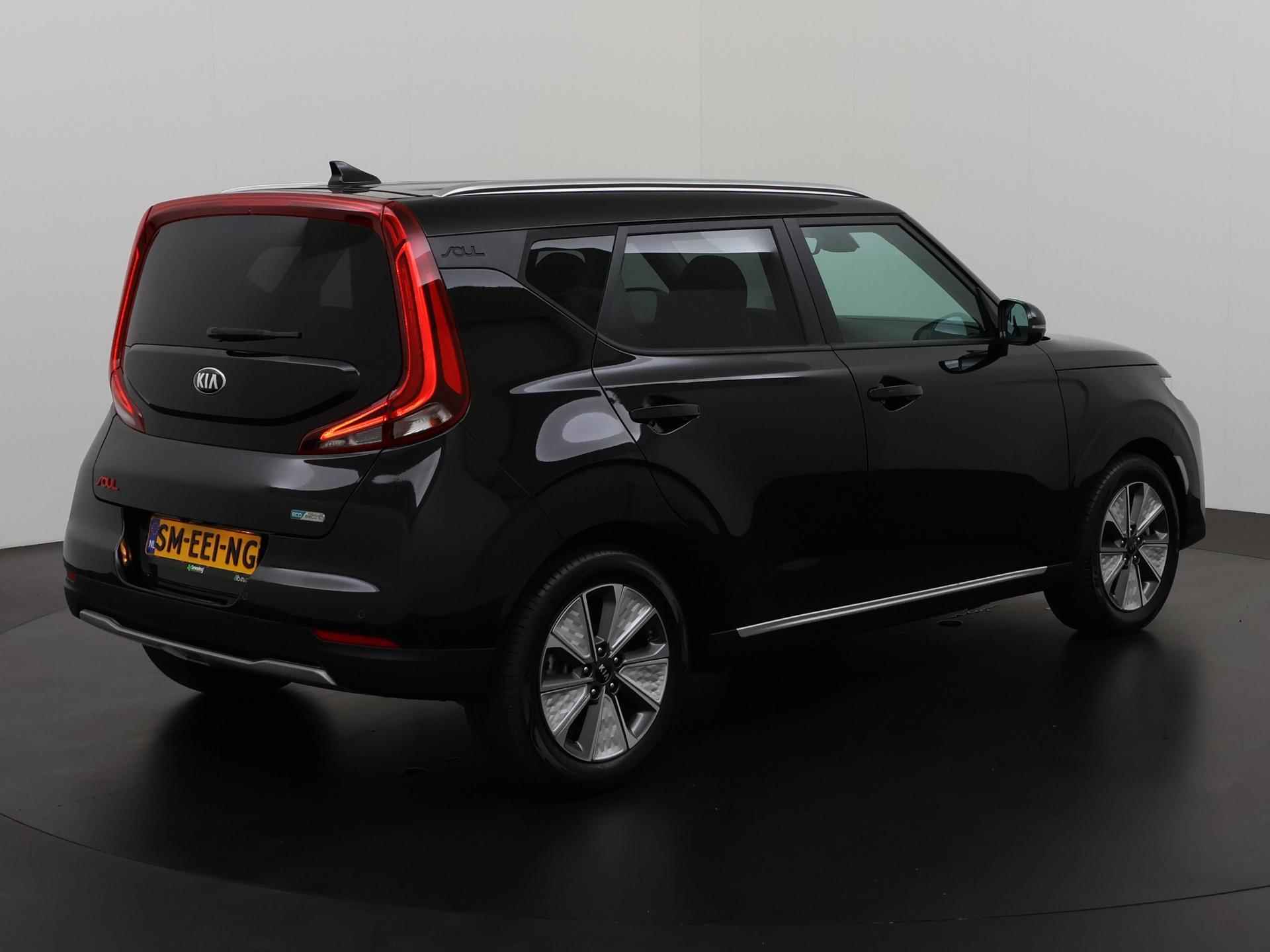 Kia e-Soul 64 kWh | 18945 na subsidie | Harman/Kardon | Head Up | Zondag Open! - 4/42