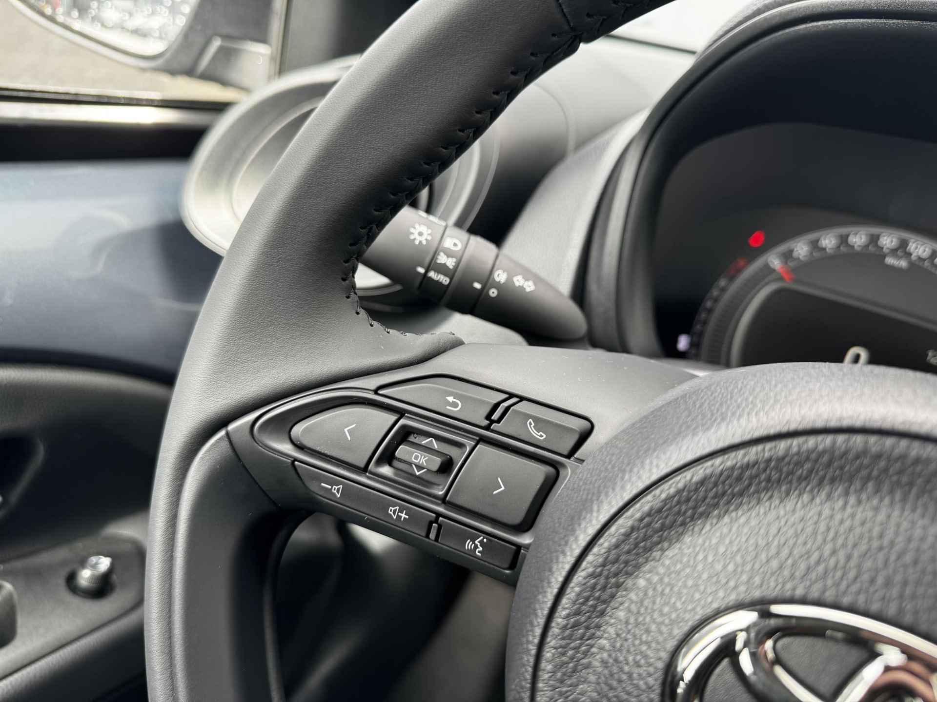 Toyota Aygo X 1.0 VVT-i Play Model 2024 - 24/31