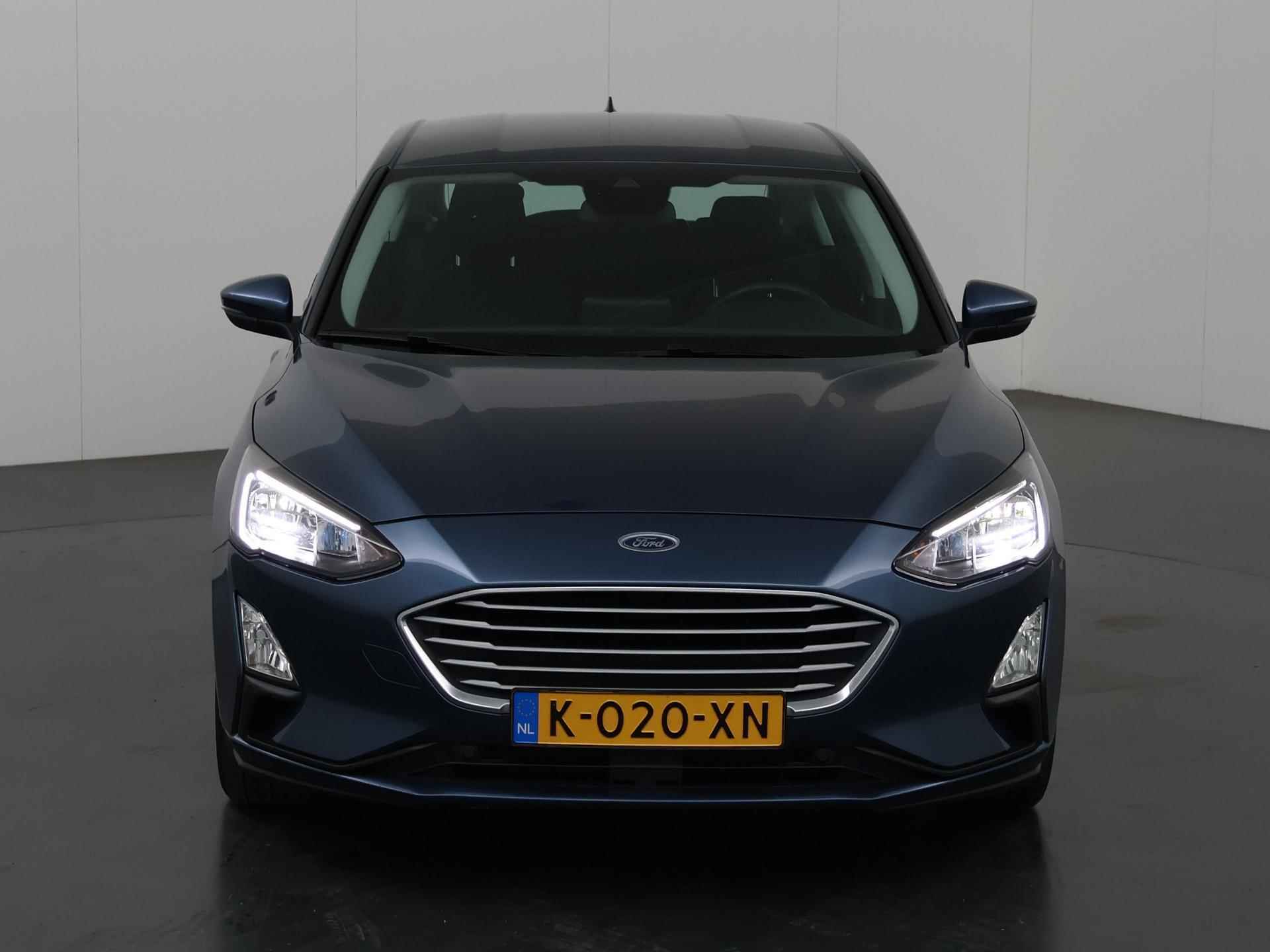 Ford Focus 1.0 EcoBoost Hybrid Trend Edition Business | Trekhaak | Full LED koplampen | Parkeercamera | Navigatie | Cruise Control | - 4/42