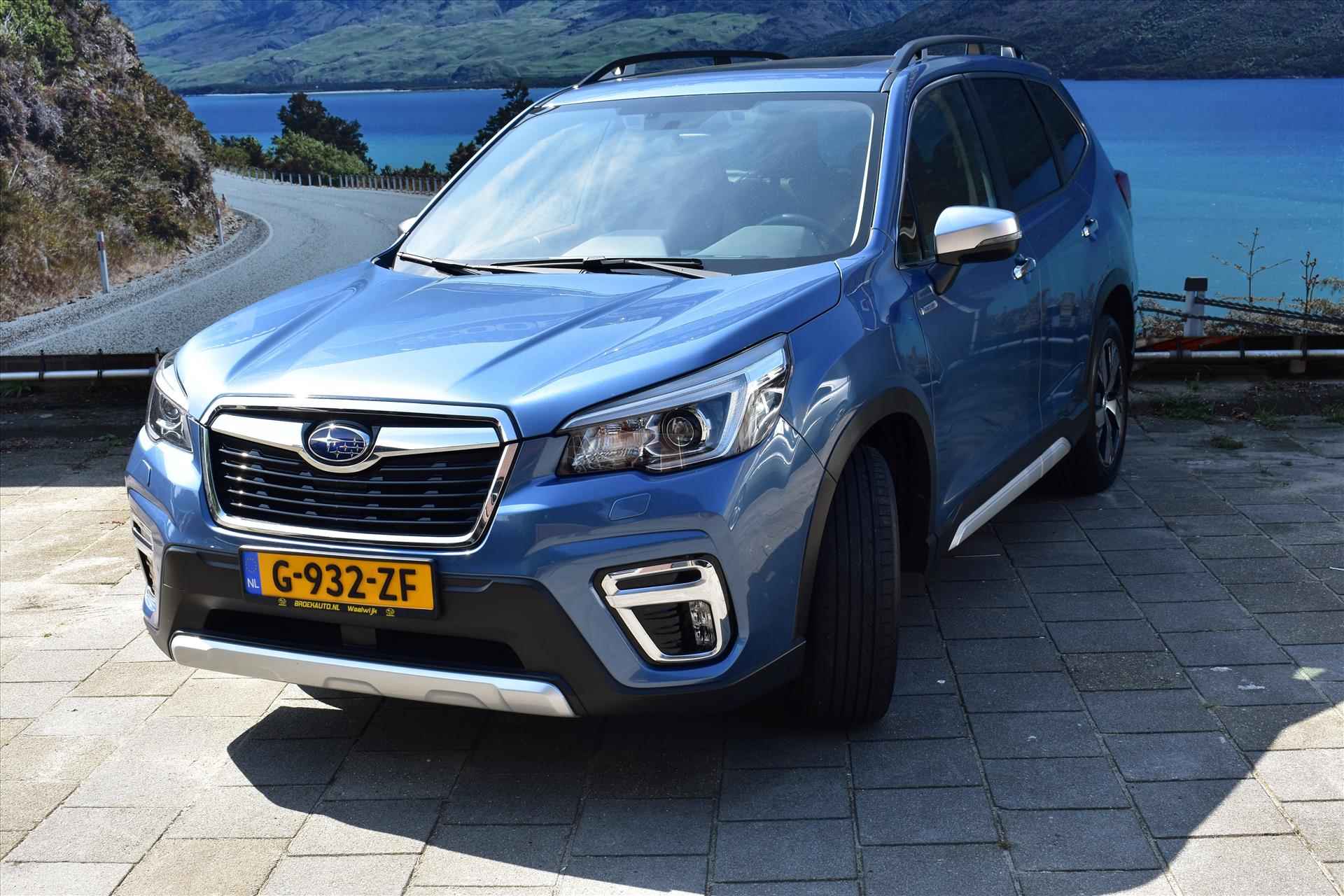 Subaru Forester 2.0i e-BOXER MHEV CVT First Edition - 2/52