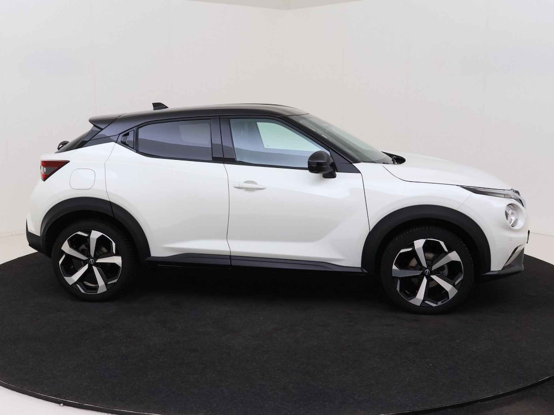 Nissan Juke 1.0 DIG-T Tekna | Automaat | Two Tone - 6/31