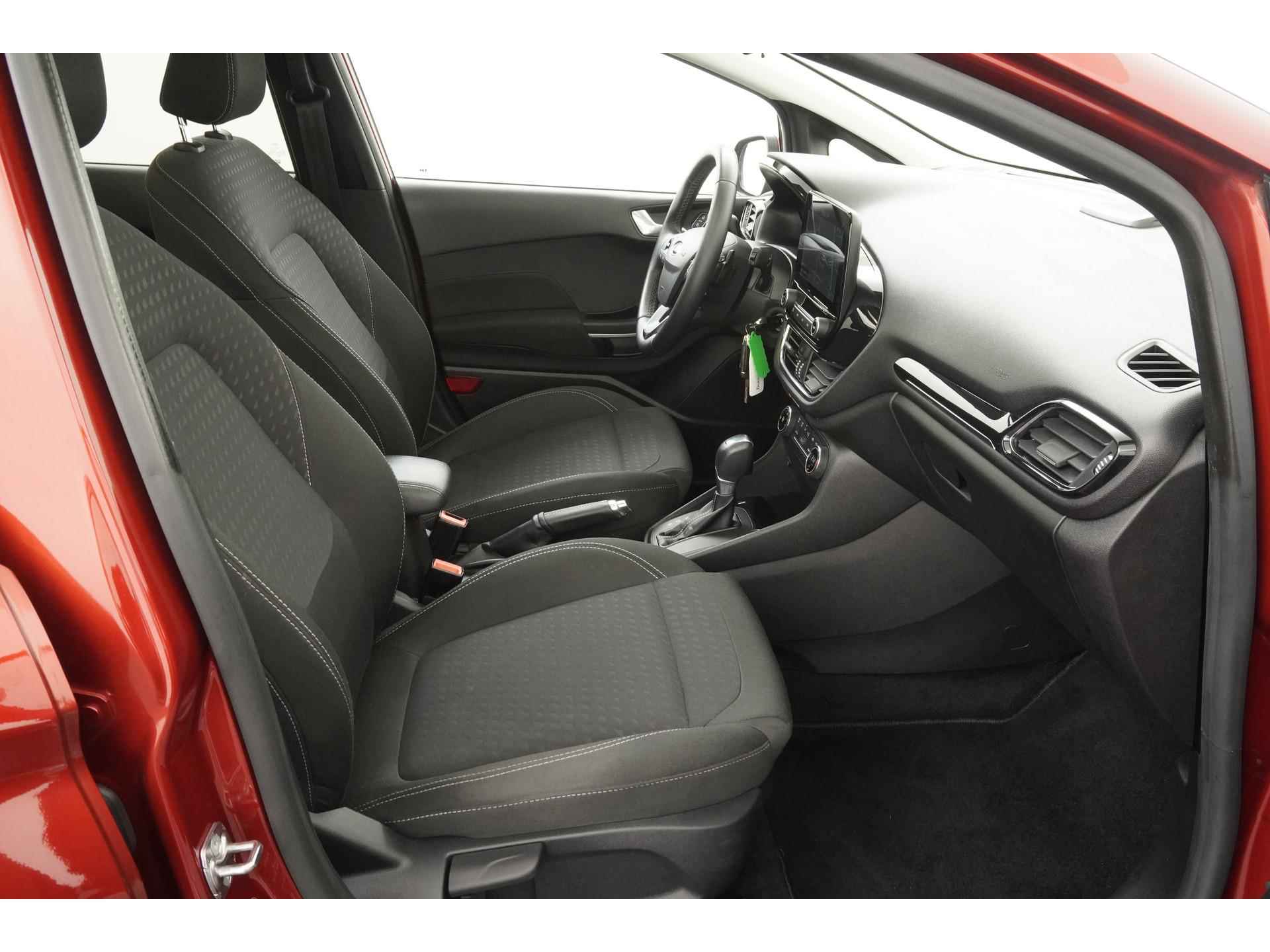 Ford Fiesta 1.0 EcoBoost Titanium Automaat | Panoramadak | Navigatie | Zondag Open! - 3/41