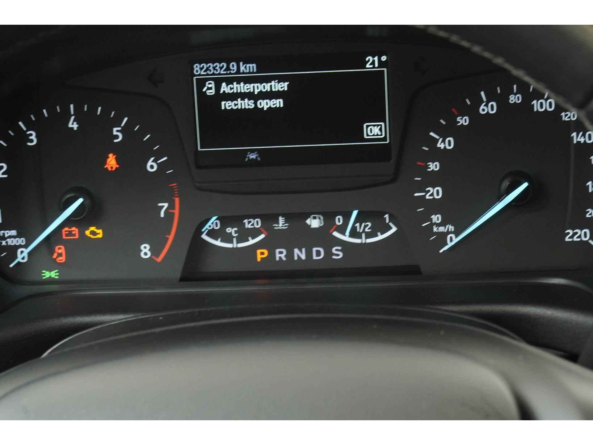 Ford Fiesta 1.0 EcoBoost Titanium Automaat | Panoramadak | Navigatie | Zondag Open! - 9/41