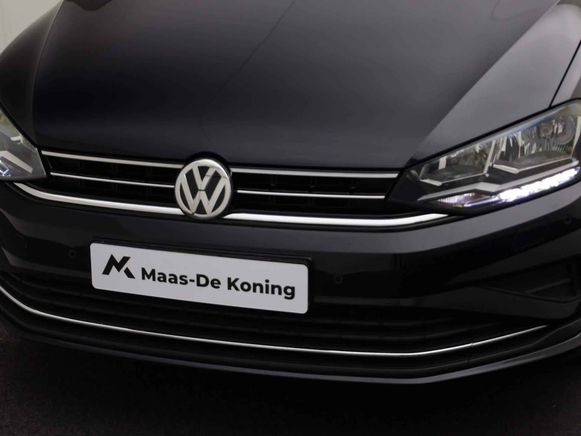 Volkswagen Golf Sportsvan 1.5TSI/150PK United DSG · Panoramadak · Navigatie · Stoel-/stuurverwarming - 28/40