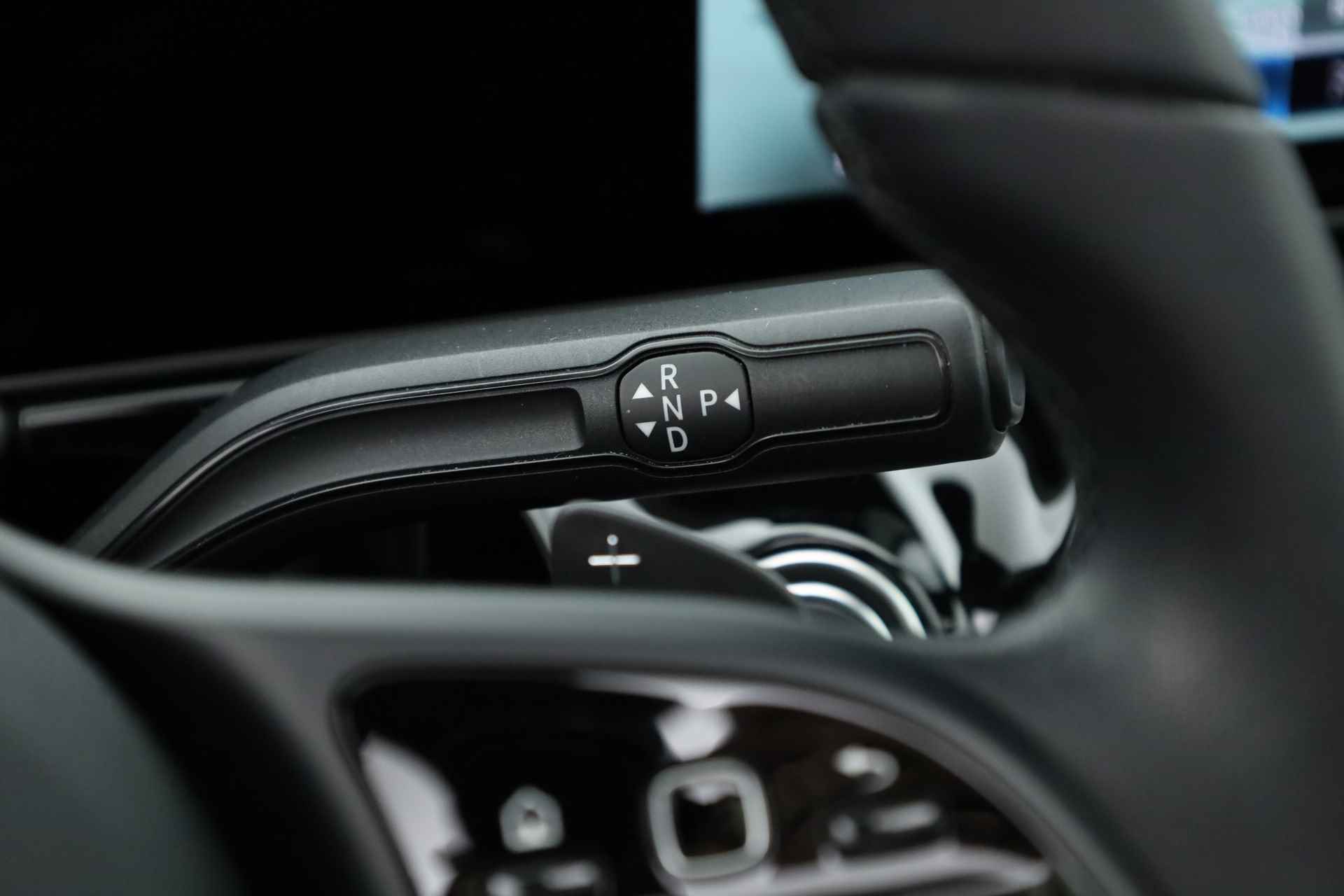 Mercedes-Benz B-Klasse 180 Advantage Automaat | Panoramadak | Camera | Trekhaak | Navi | Stoelverw. | Park Assist | - 13/35
