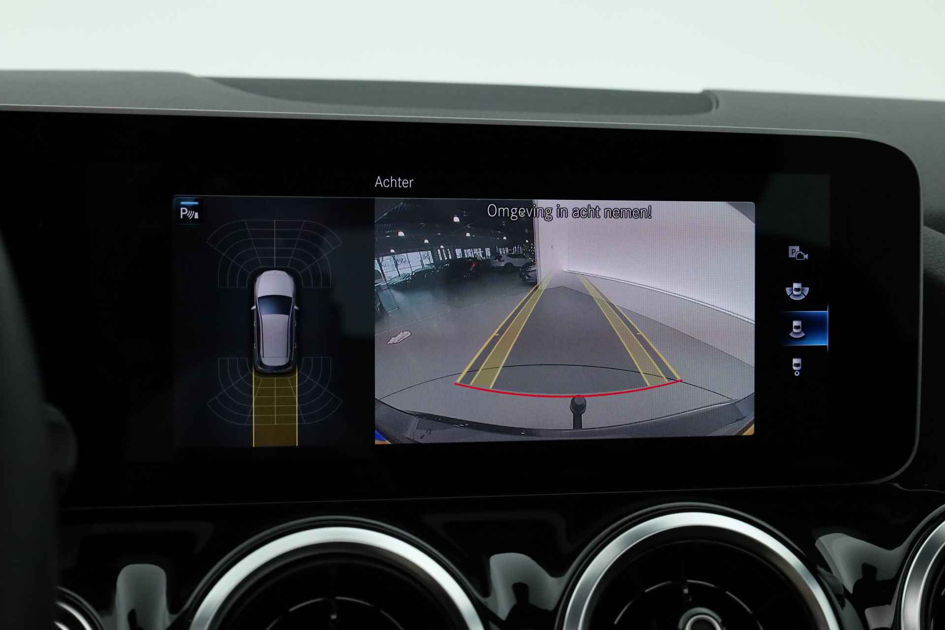 Mercedes-Benz B-Klasse 180 Advantage Automaat | Panoramadak | Camera | Trekhaak | Navi | Stoelverw. | Park Assist | - 16/35