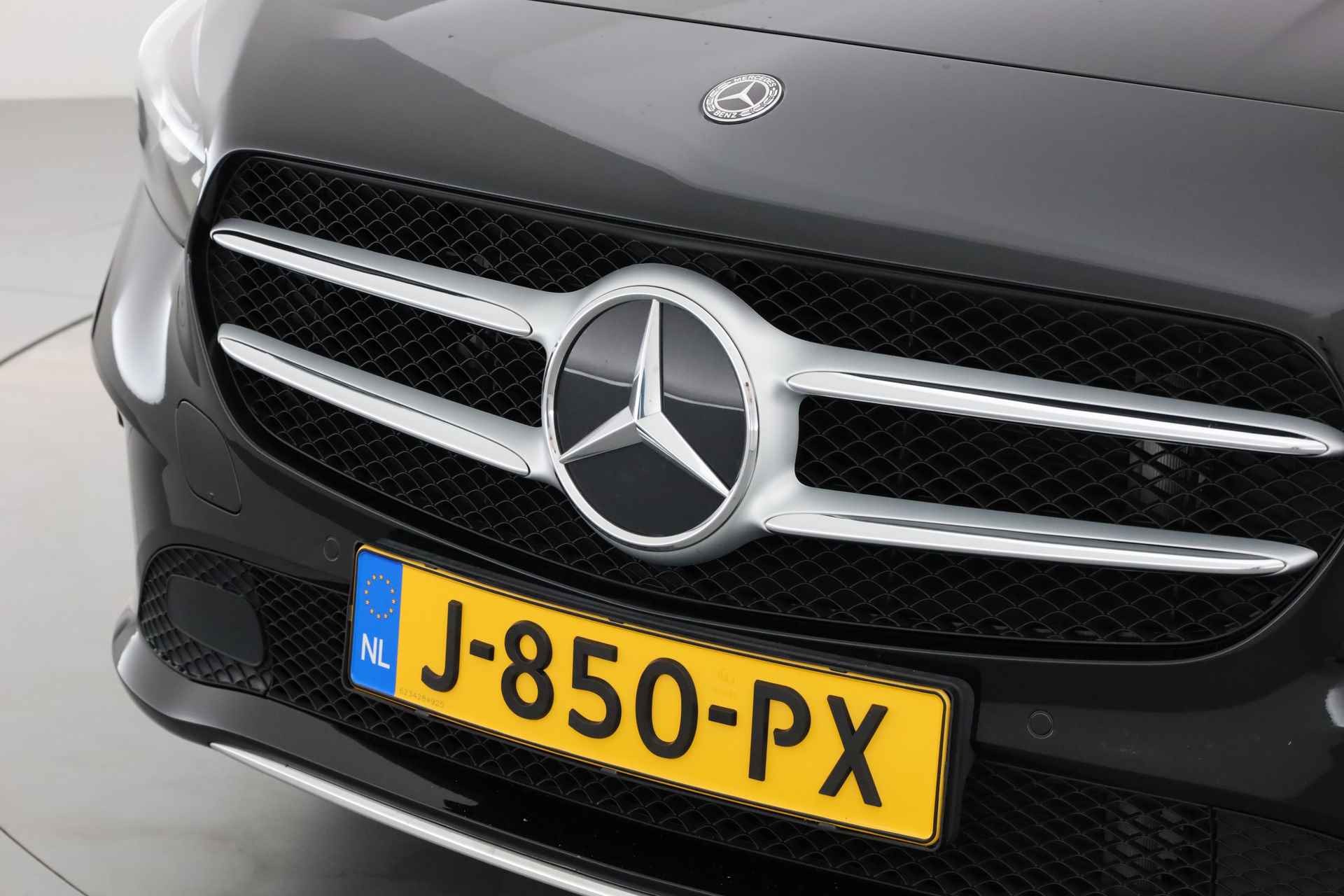 Mercedes-Benz B-Klasse 180 Advantage Automaat | Panoramadak | Camera | Trekhaak | Navi | Stoelverw. | Park Assist | - 28/35