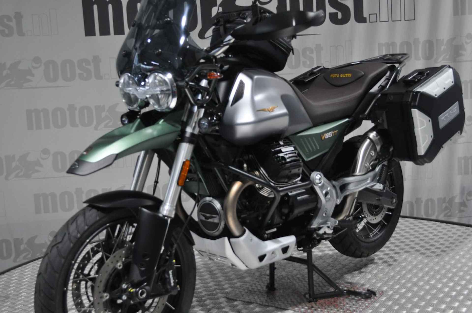 MOTO GUZZI V 85 Tt CENTENARIO   1921-2021 - 5/22