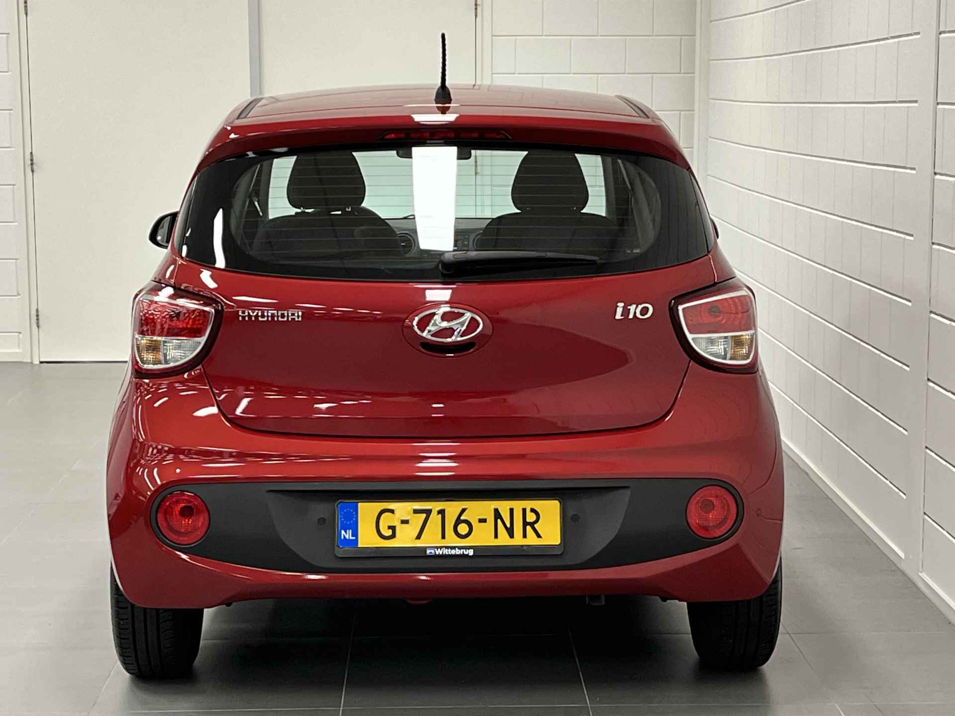 Hyundai i10 1.0i Comfort RADIO / USB | AIRCO | ZUINIGE AUTO MET LAGE KMSTAND! - 35/37