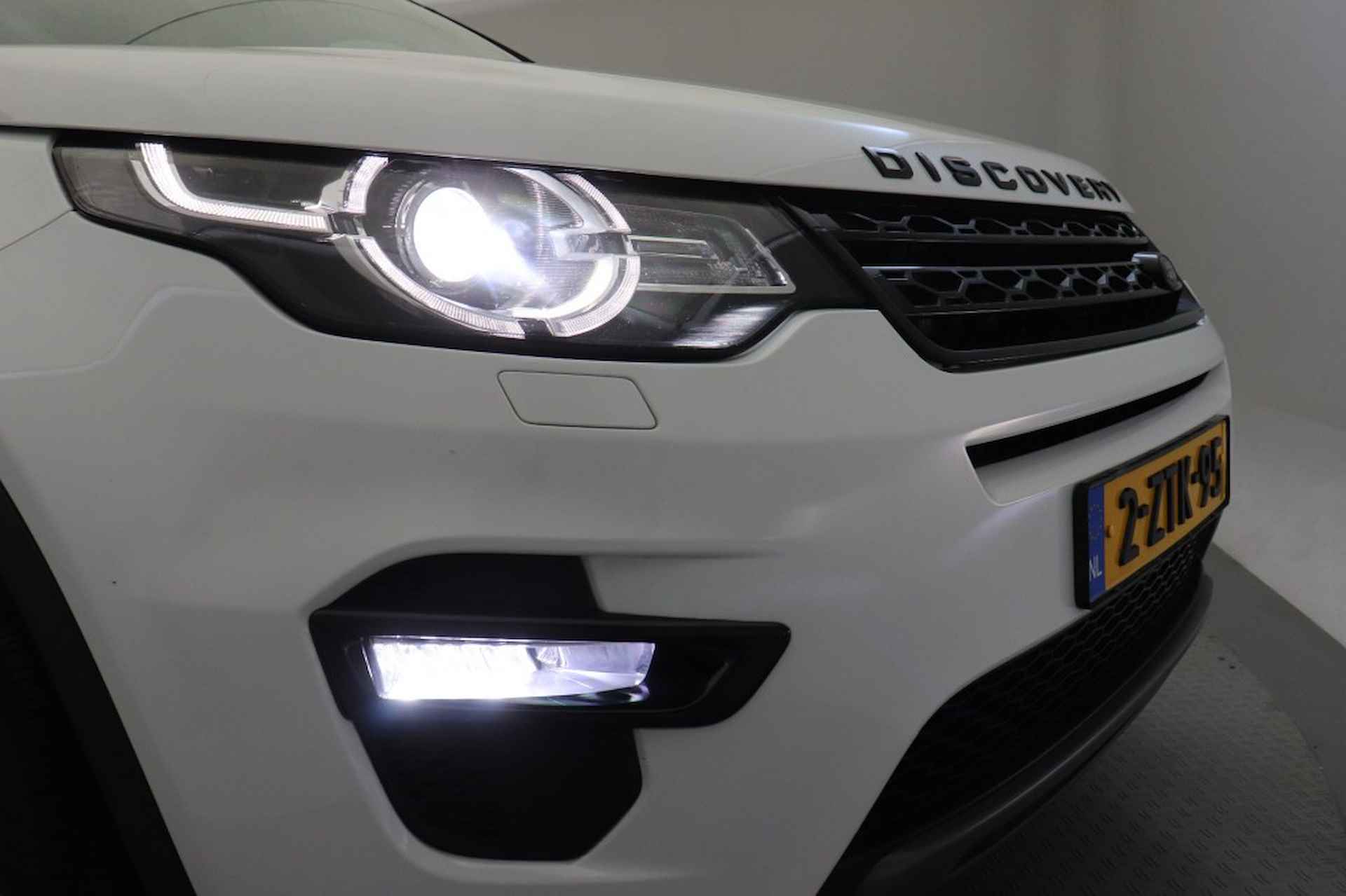 LAND ROVER Discovery Sport 2.0 Si4 4WD HSE Automaat - Leer, Stoelverw. - 23/27