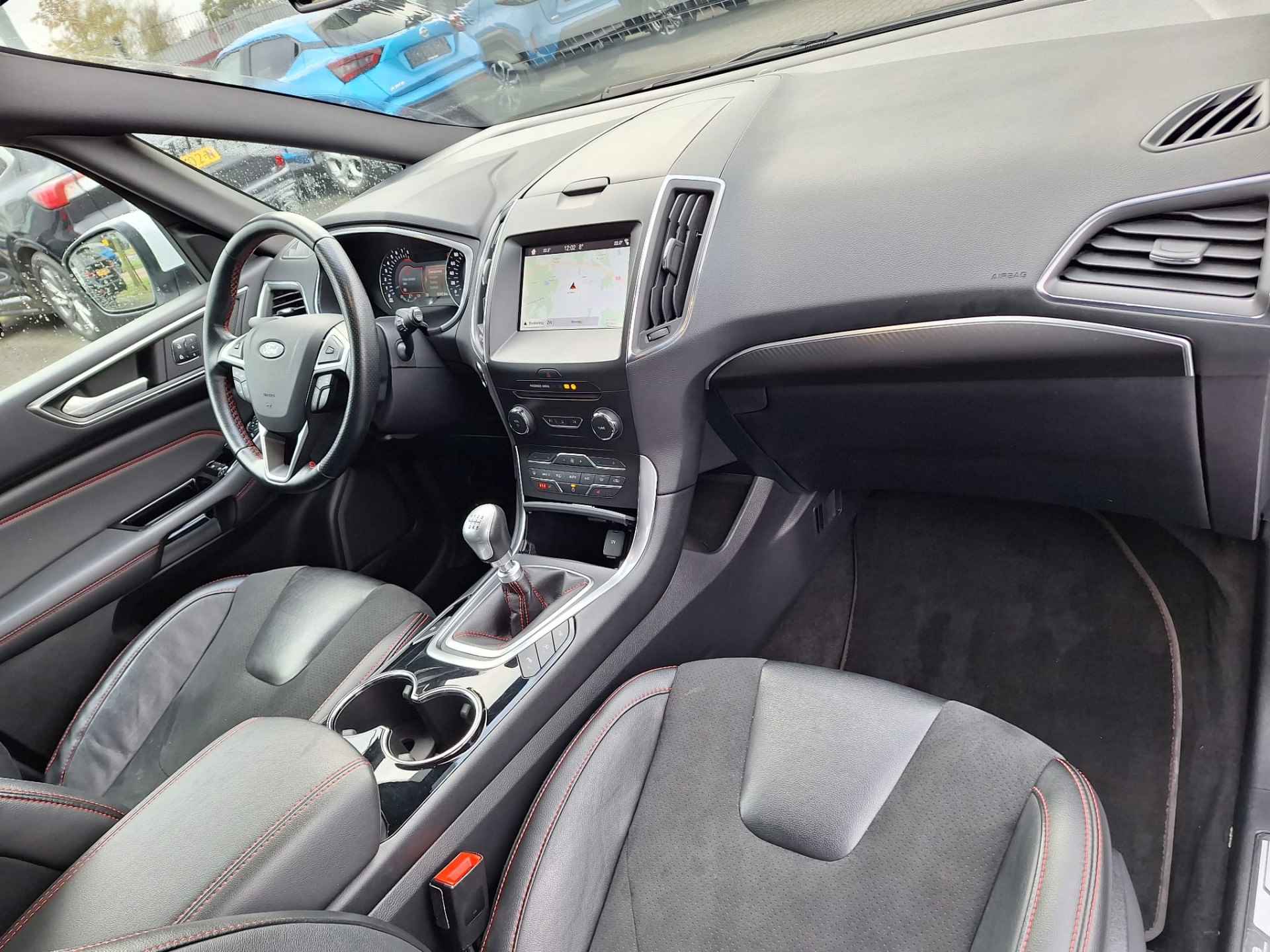 Ford S-Max 1.5 ST-Line 7 Persoons 160pk | Cruise Control | Elektrische Sportstoelen Memory | Camera | Carplay | Stoelverwarming | Navi Full Map | LED | - 5/15