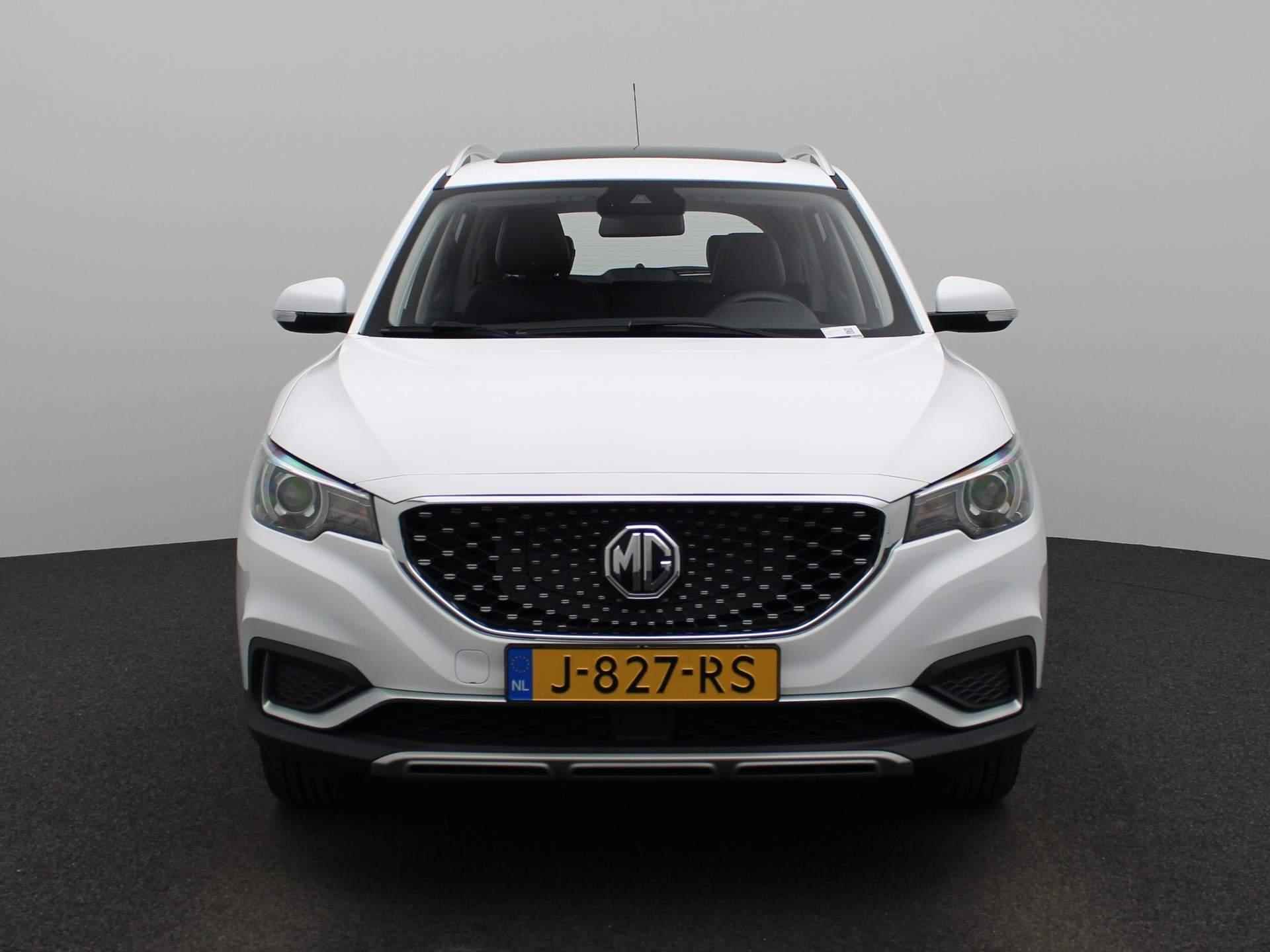 MG ZS EV Luxury 45 kWh | NAVIGATIE | LEDER | PANORAMADAK | STOELVERWARMING - 3/37