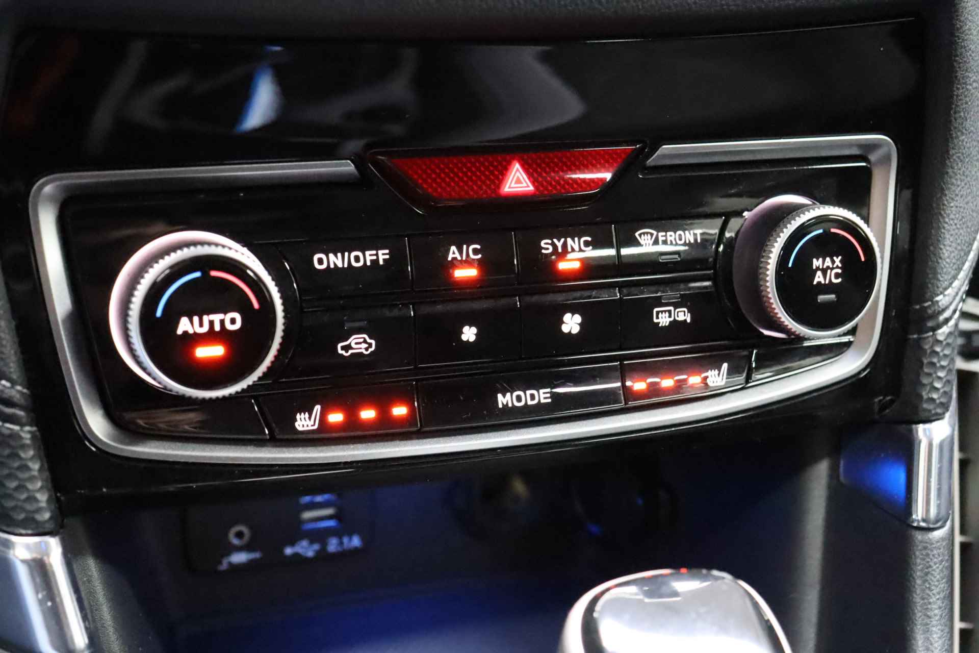 Subaru Forester 2.0i e-BOXER Luxury | Cruise adaptief | Apple Carplay Android Navigatie | Keyless - 17/35