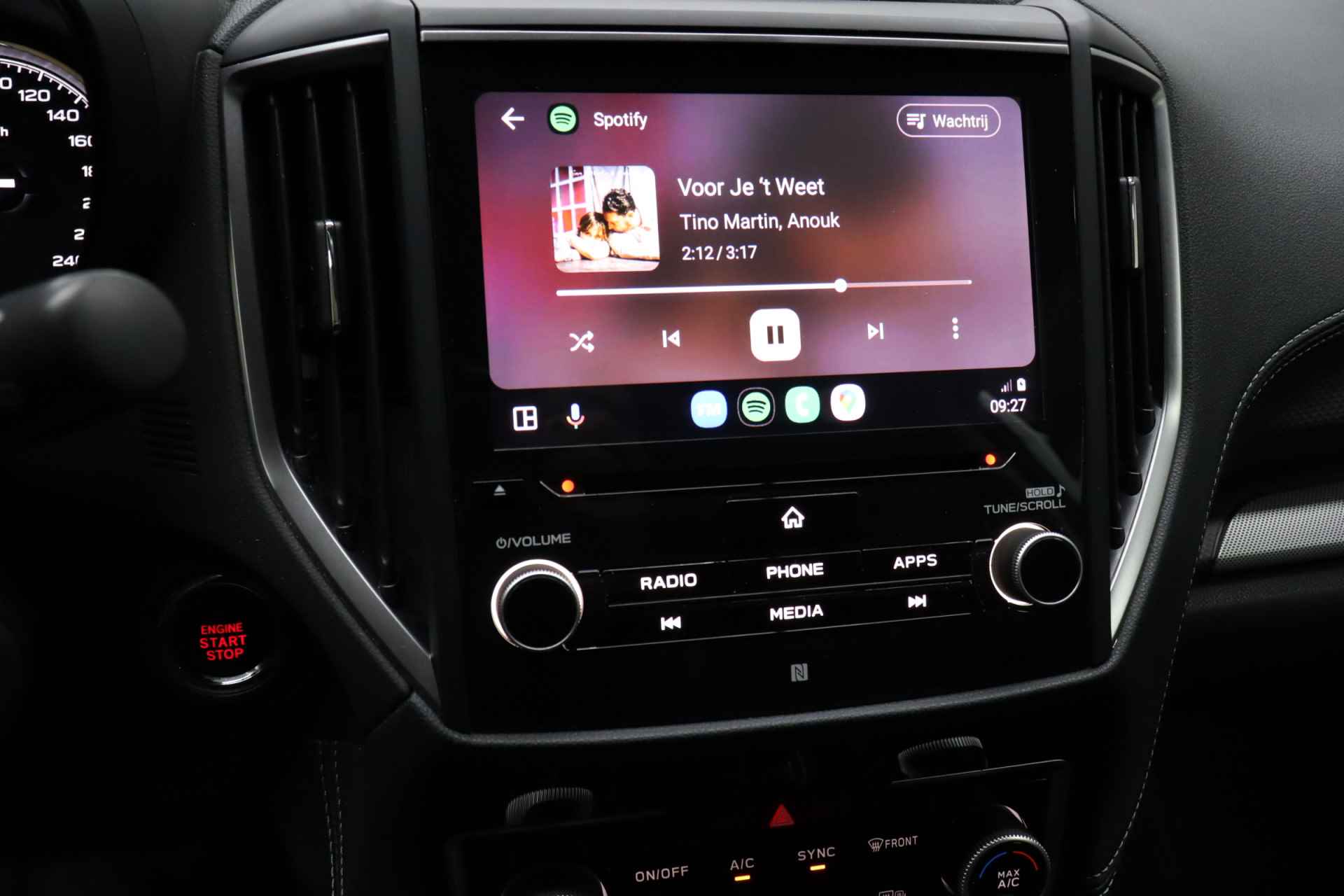 Subaru Forester 2.0i e-BOXER Luxury | Cruise adaptief | Apple Carplay Android Navigatie | Keyless - 19/35