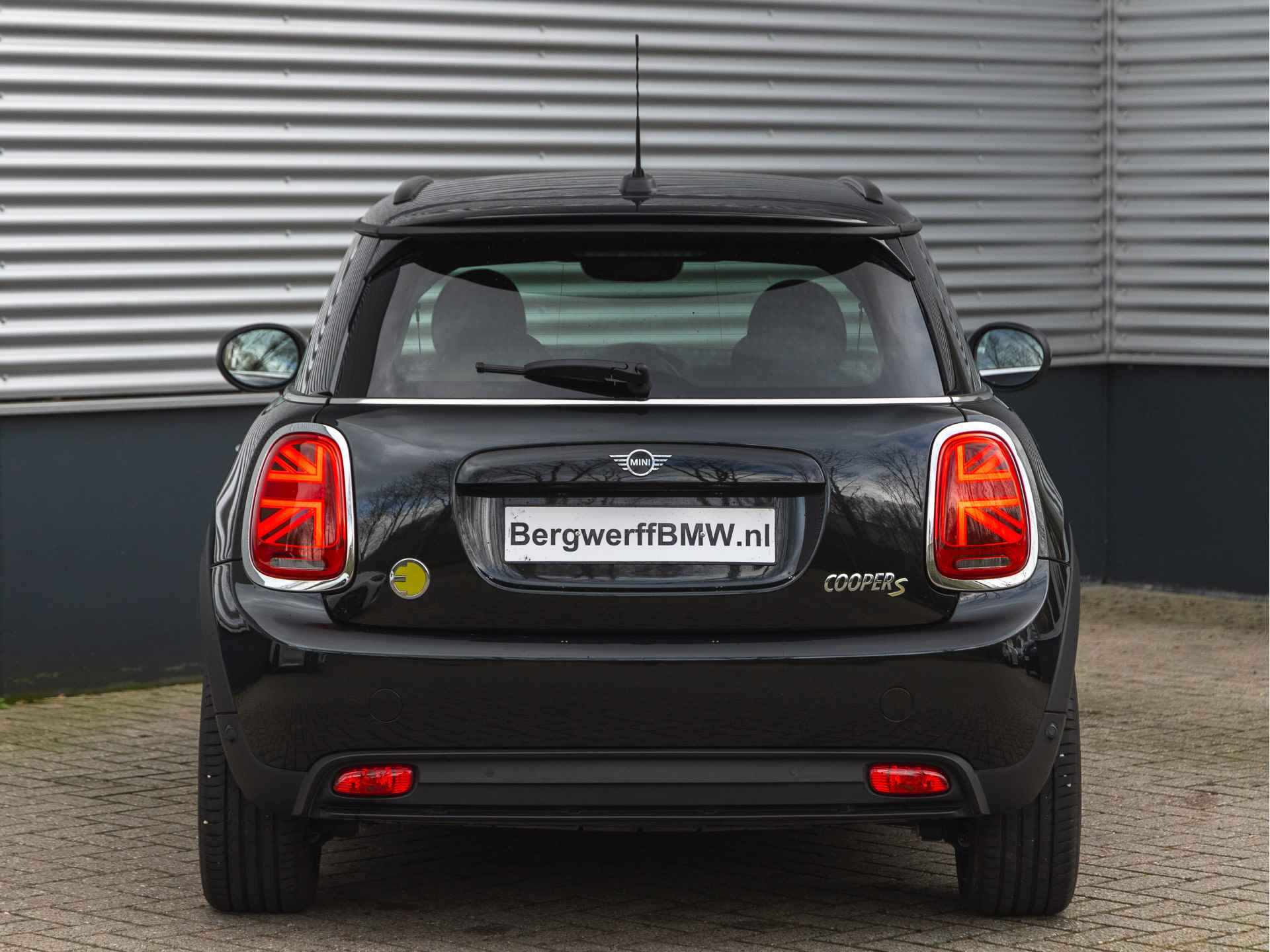 MINI Mini Electric - Yours - Driving Ass - LED - Yours Leder - Stoelverwarming - 5/36