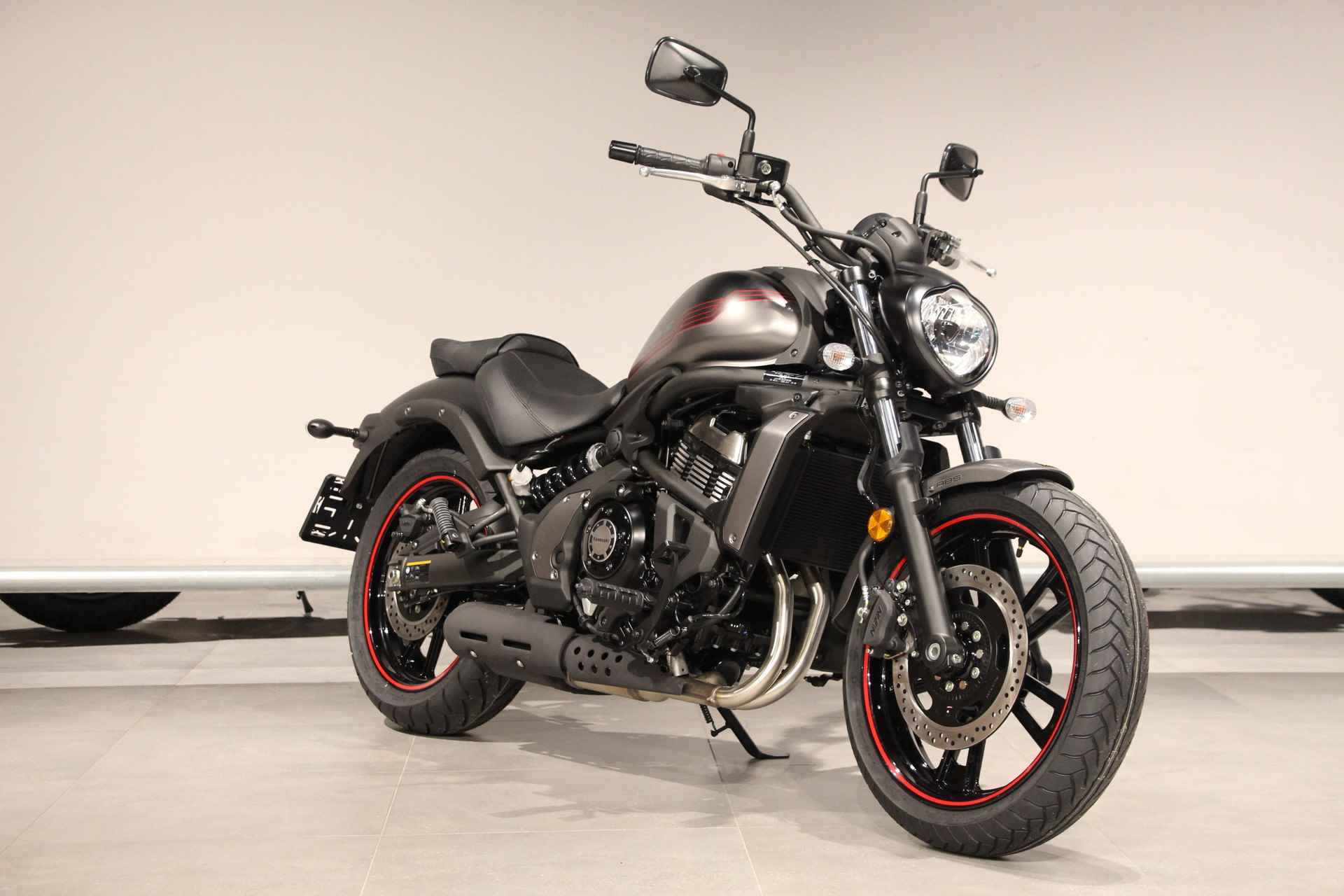 Kawasaki VULCAN S - 2/13