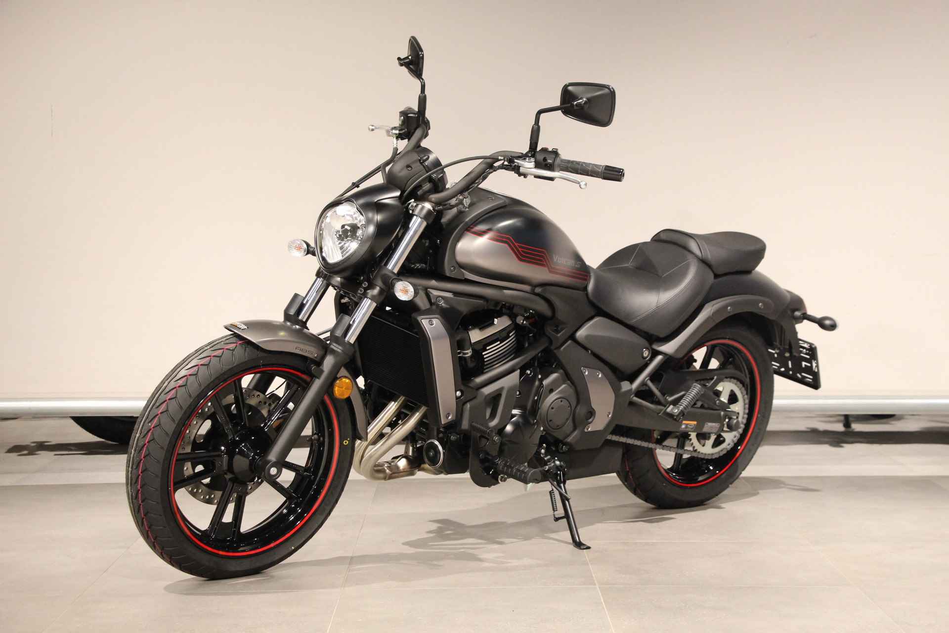 Kawasaki VULCAN S - 4/13