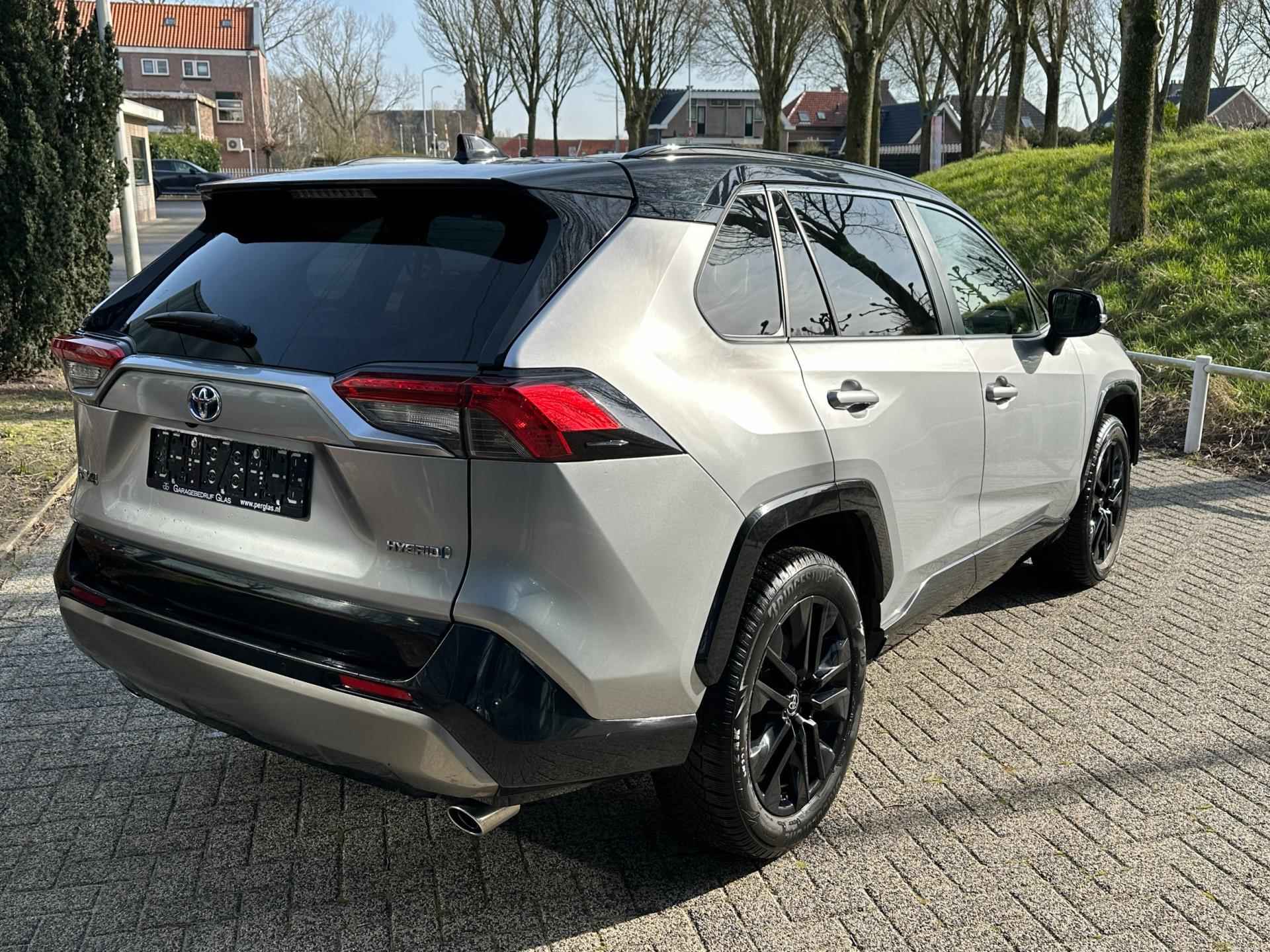 Toyota RAV4 2.5 Hybrid Style camera - 6/36