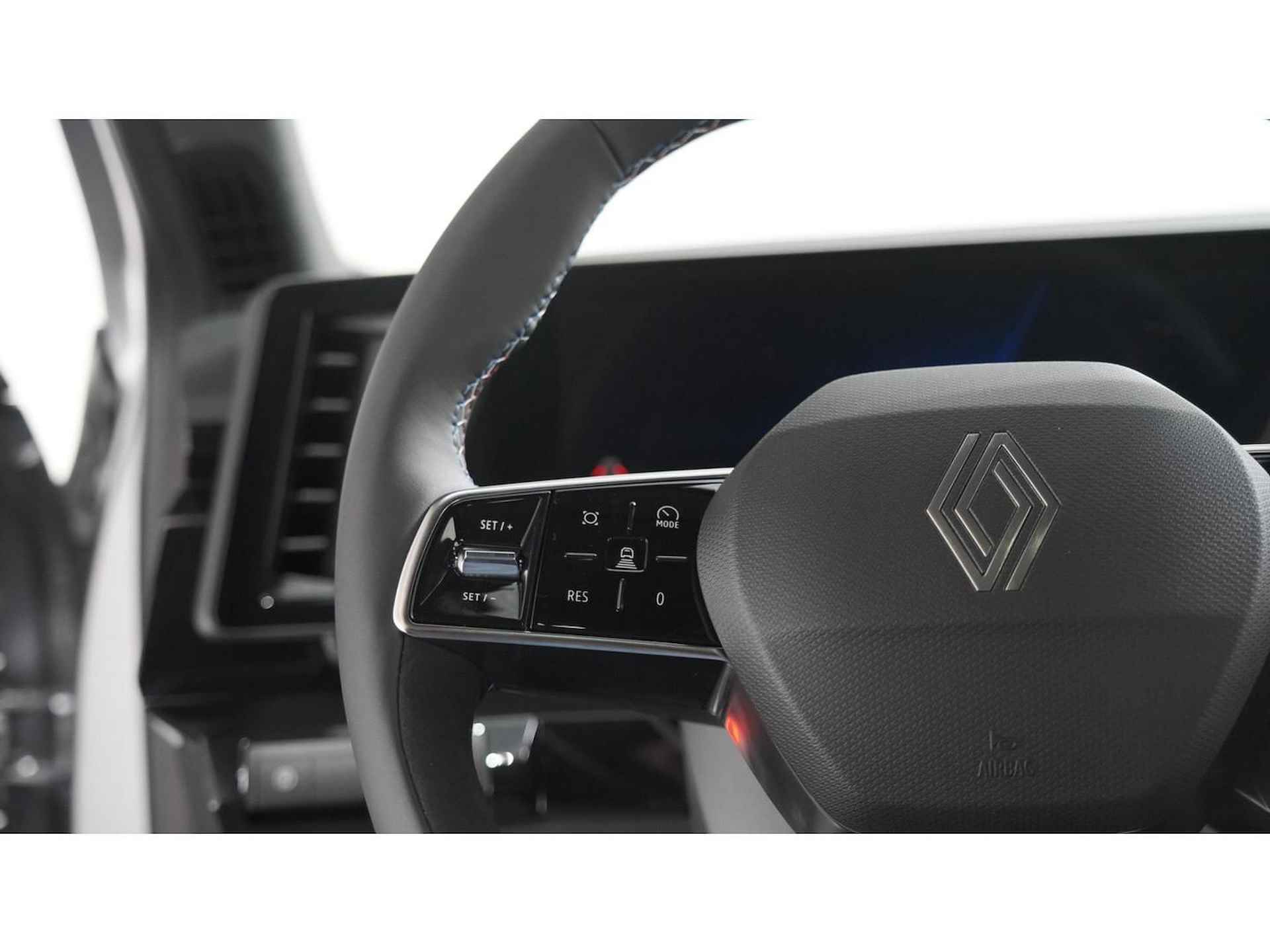 Renault Espace E-Tech Hybrid 200 esprit Alpine 7p. | NIEUW ✔ | Direct uit voorraad  €1.500 KORTING ! - 16/35