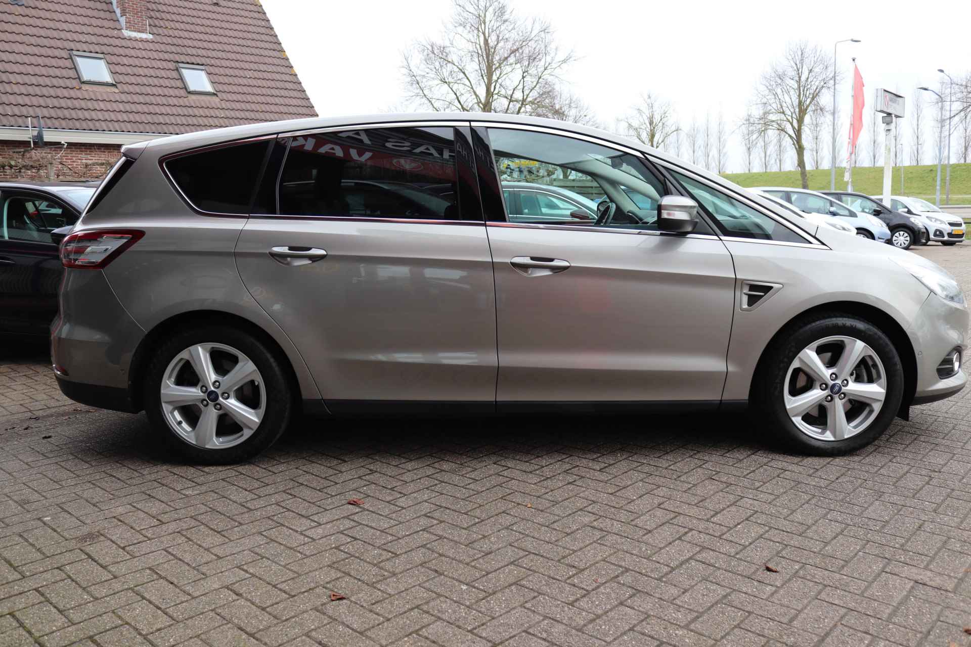 Ford S-Max 1.5 Titanium| 160-PK | Clima-Airco | Parkeersensoren | Incl. BOVAG Garantie | Keyless start | Navigatie | - 5/33