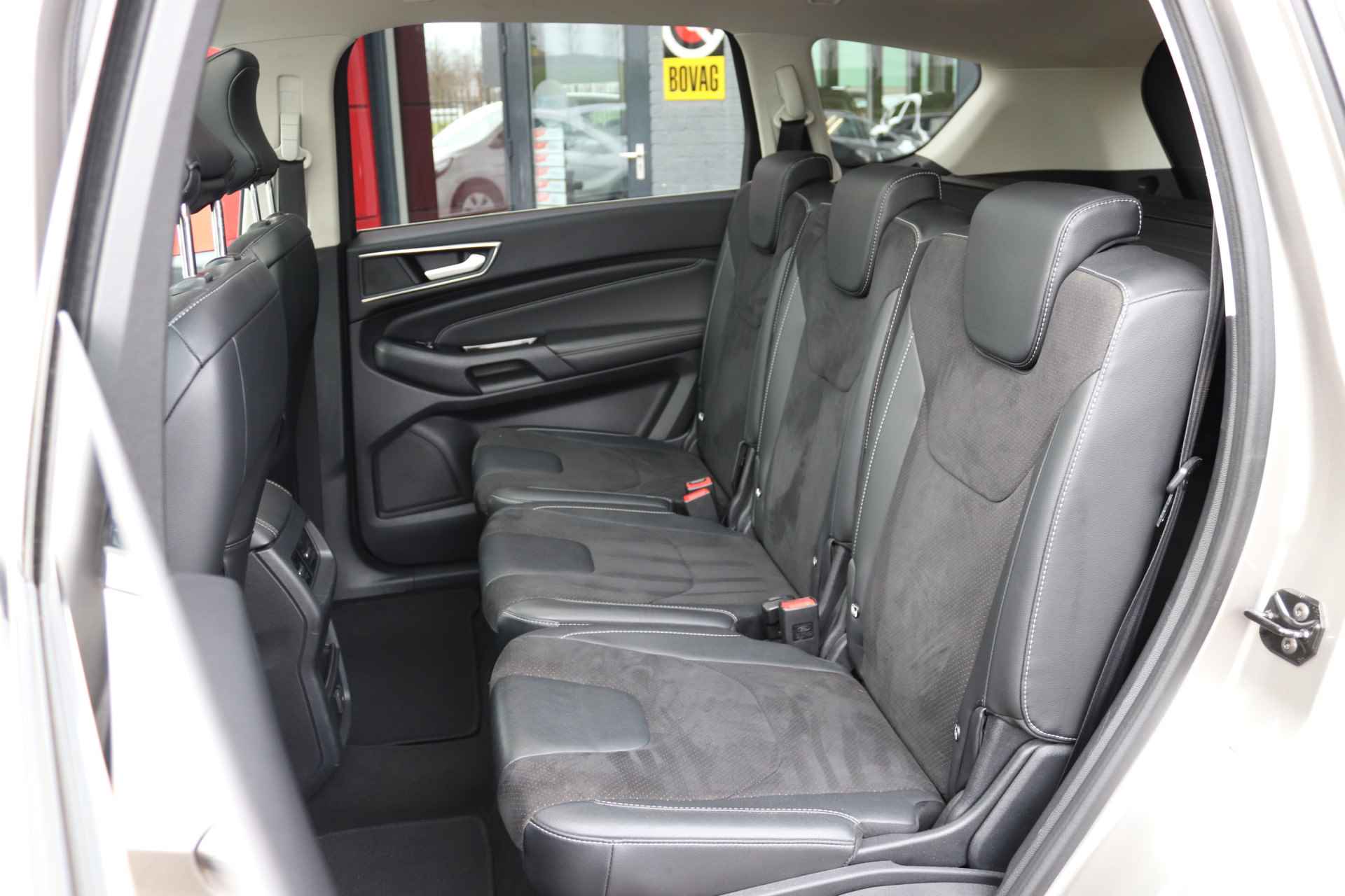 Ford S-Max 1.5 Titanium| 160-PK | Clima-Airco | Parkeersensoren | Incl. BOVAG Garantie | Keyless start | Navigatie | - 12/33