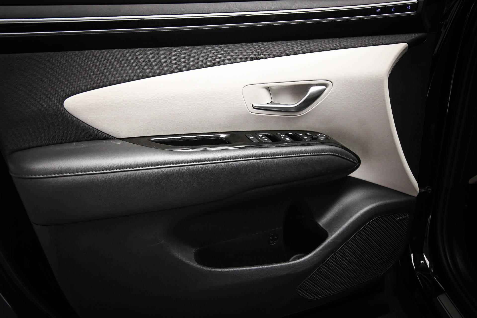 Hyundai Tucson 1.6 T-GDI PHEV Comfort Smart 4WD | LED | LEDER | STOELKOELING | STUURWIELVERWARMING | CAMERA | 19" | DEALER ONDERHOUDEN - 24/54