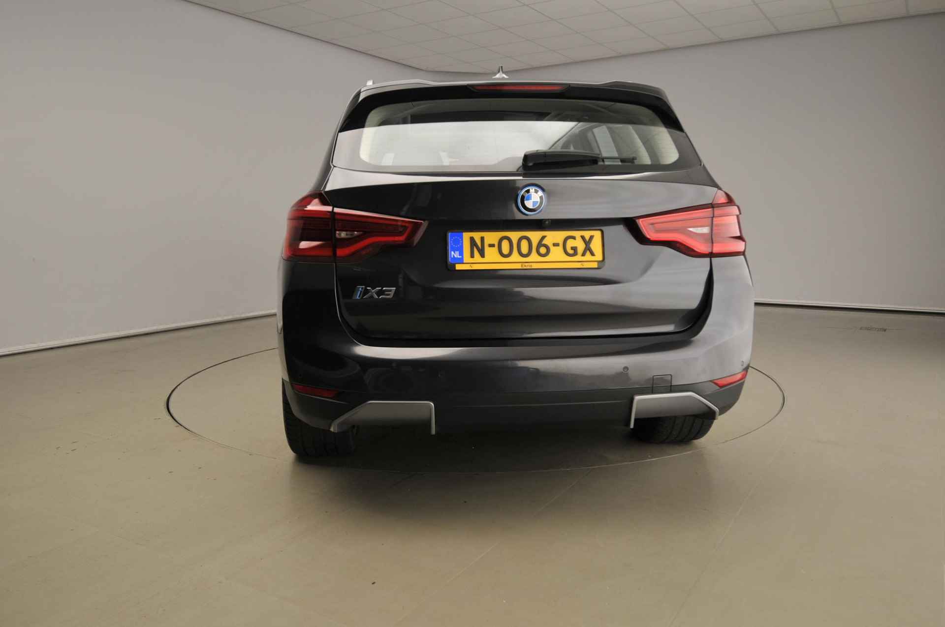 BMW iX3 High Executive | LED | Leder | HUD | Schuifdak | Sportstoelen | Chrome line | Stoelverwarming | DAB | Harman-kardon sound | Alu 20 inch - 4/51