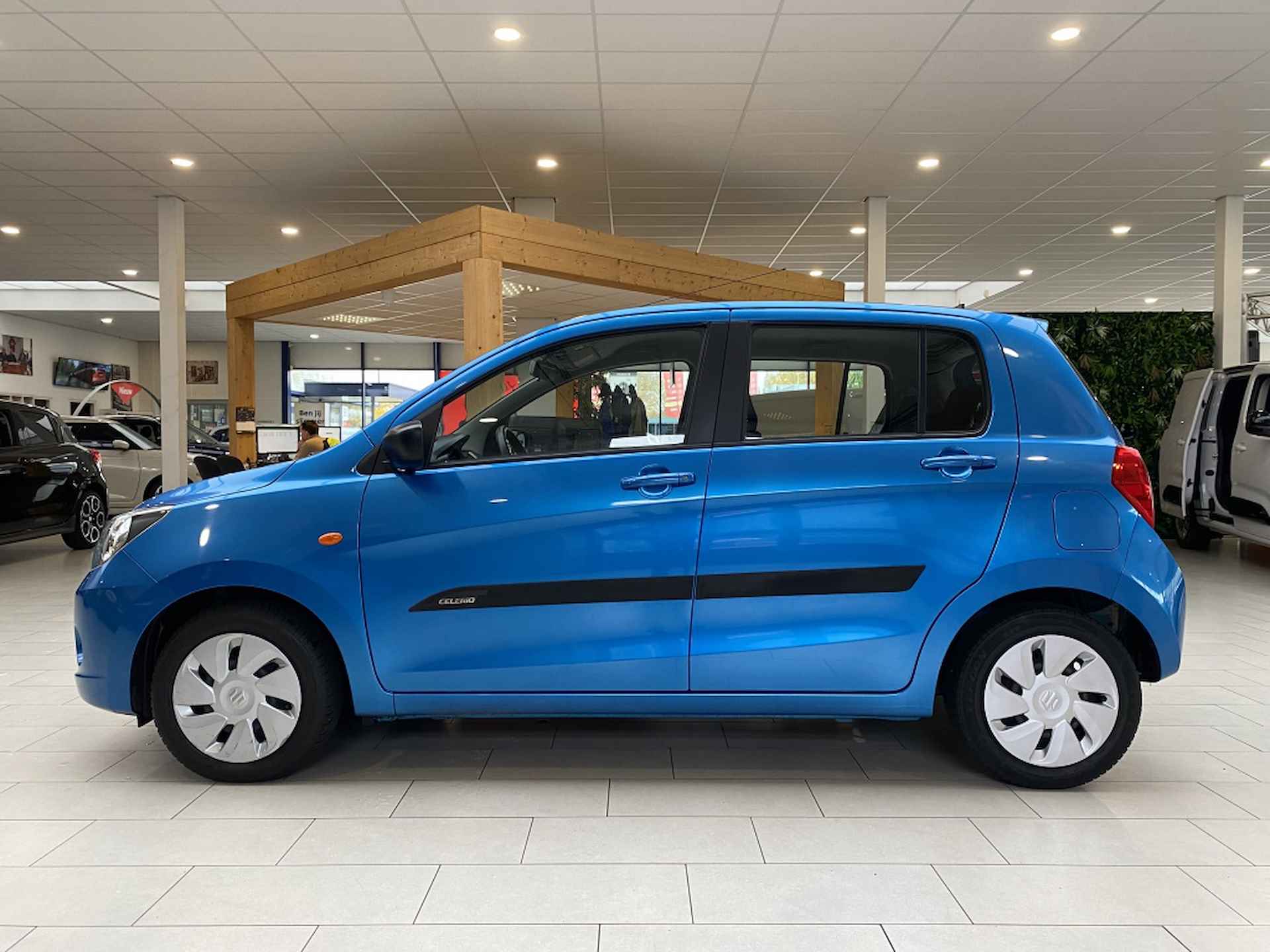 Suzuki Celerio 1.0 Comfort [ CRUISE CONTROL I PARKEERSENSOREN ] - 4/27