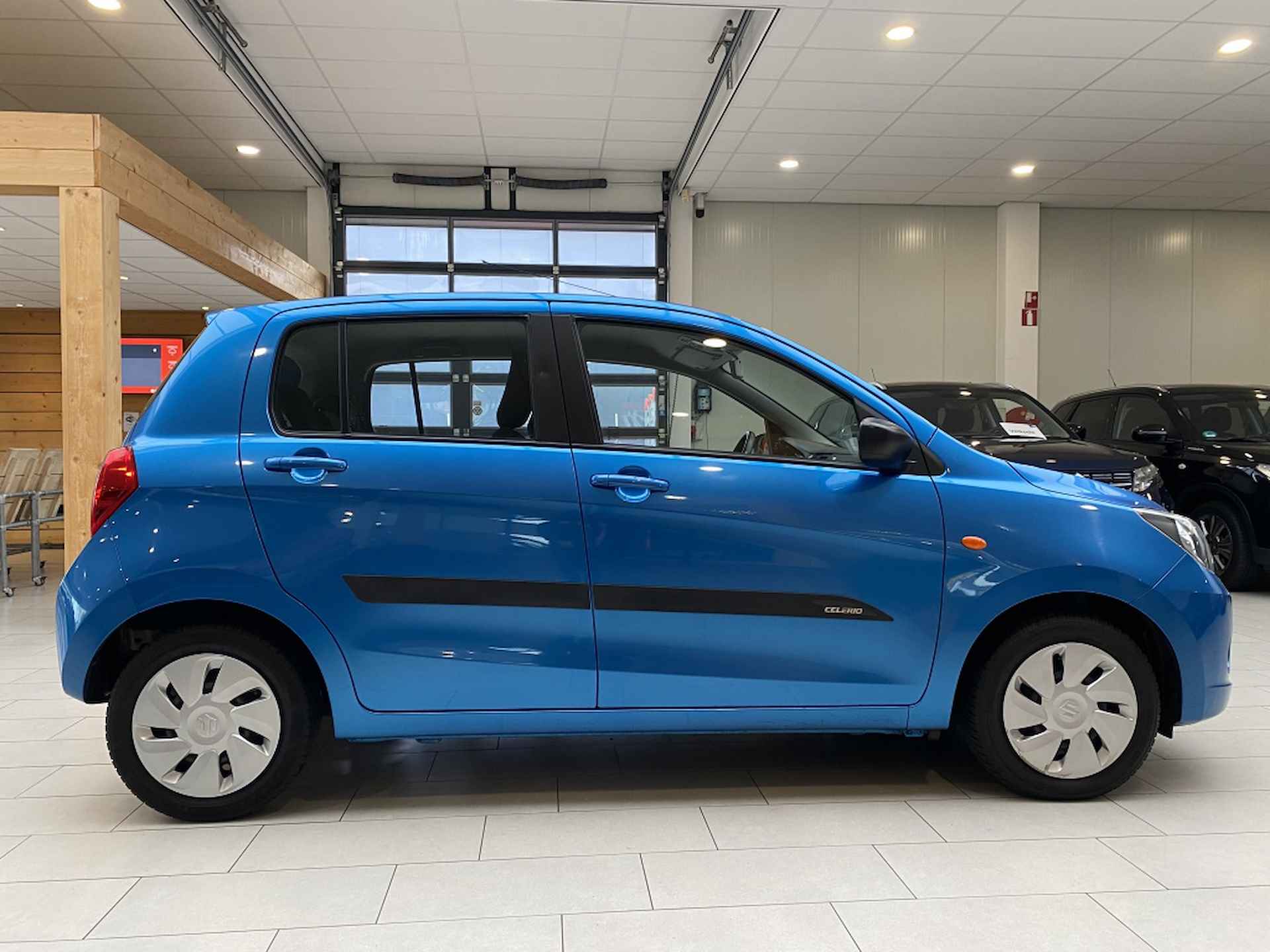 Suzuki Celerio 1.0 Comfort [ CRUISE CONTROL I PARKEERSENSOREN ] - 9/27