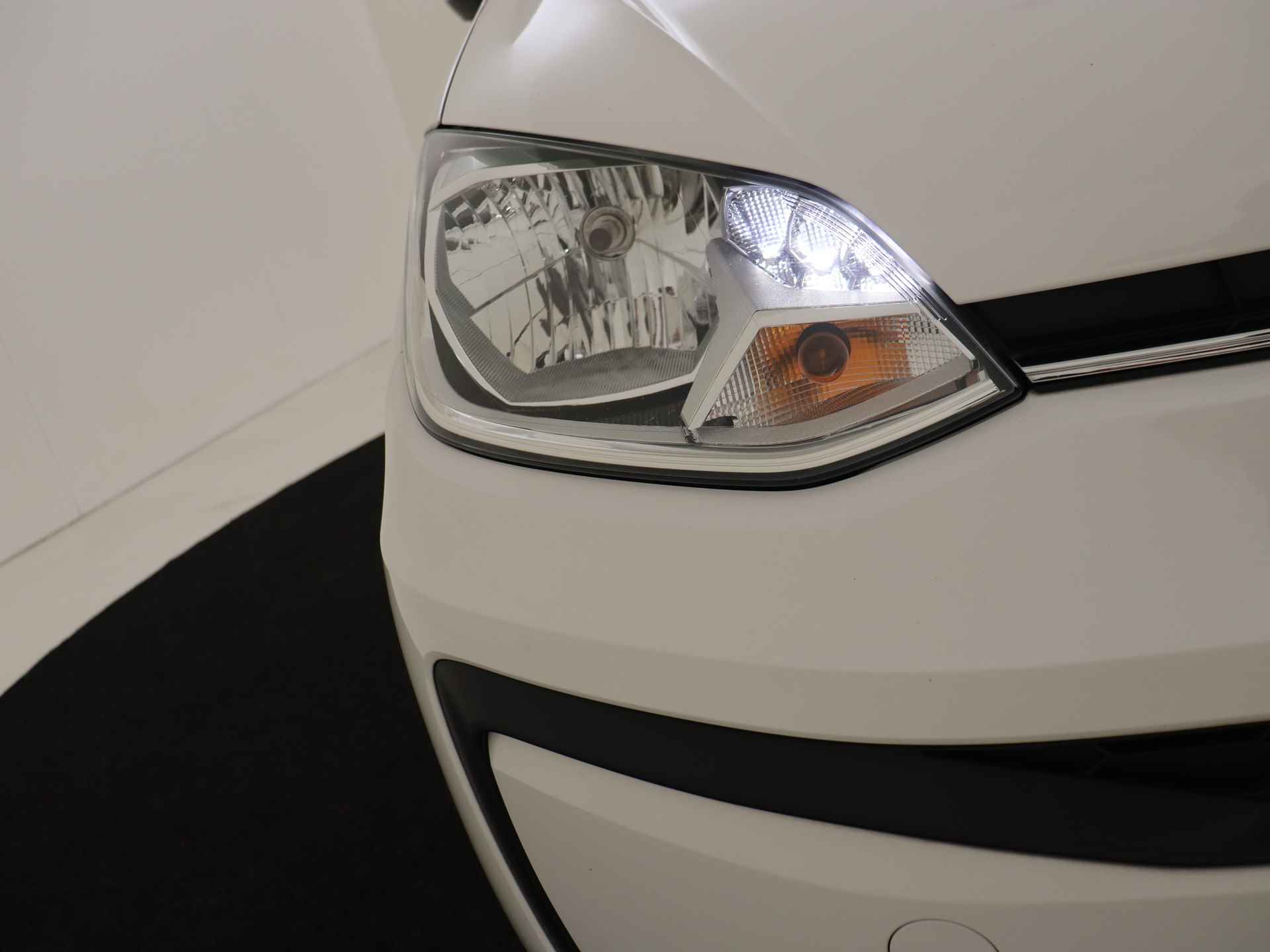 Volkswagen up! 1.0 BMT take up! 5 deurs | Airco - 13/25