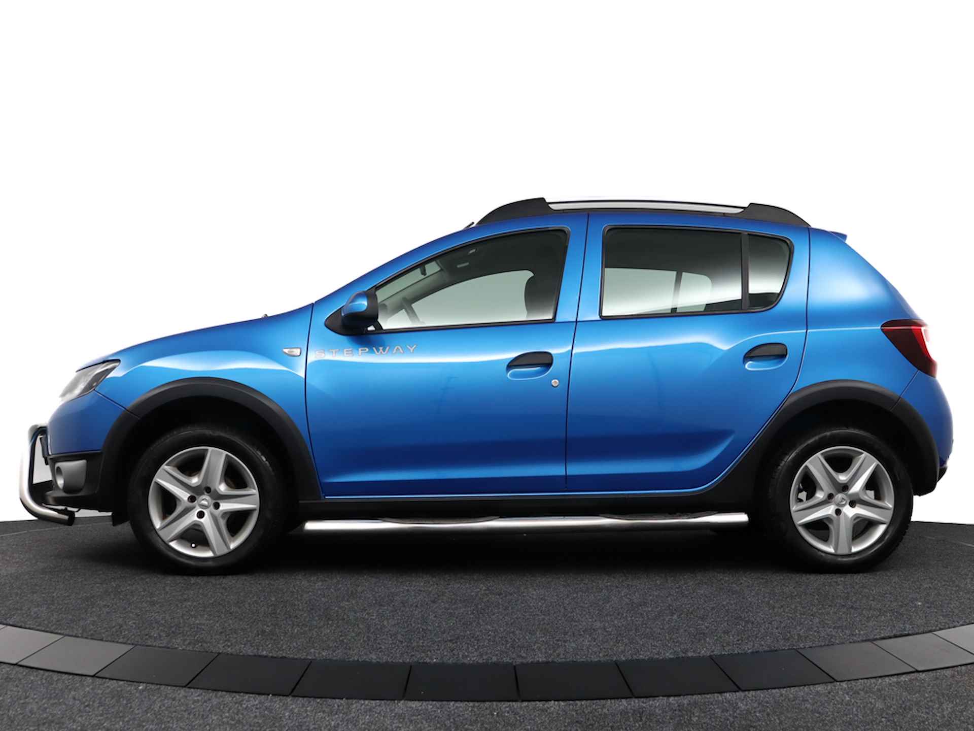 Dacia Sandero STEPWAY 0.9 TCE LAURÉATE AC/CRUISE/NAV/PARK.SENS/BULL.BAR/SIDE.BARS/TREKHAAK - 16/43