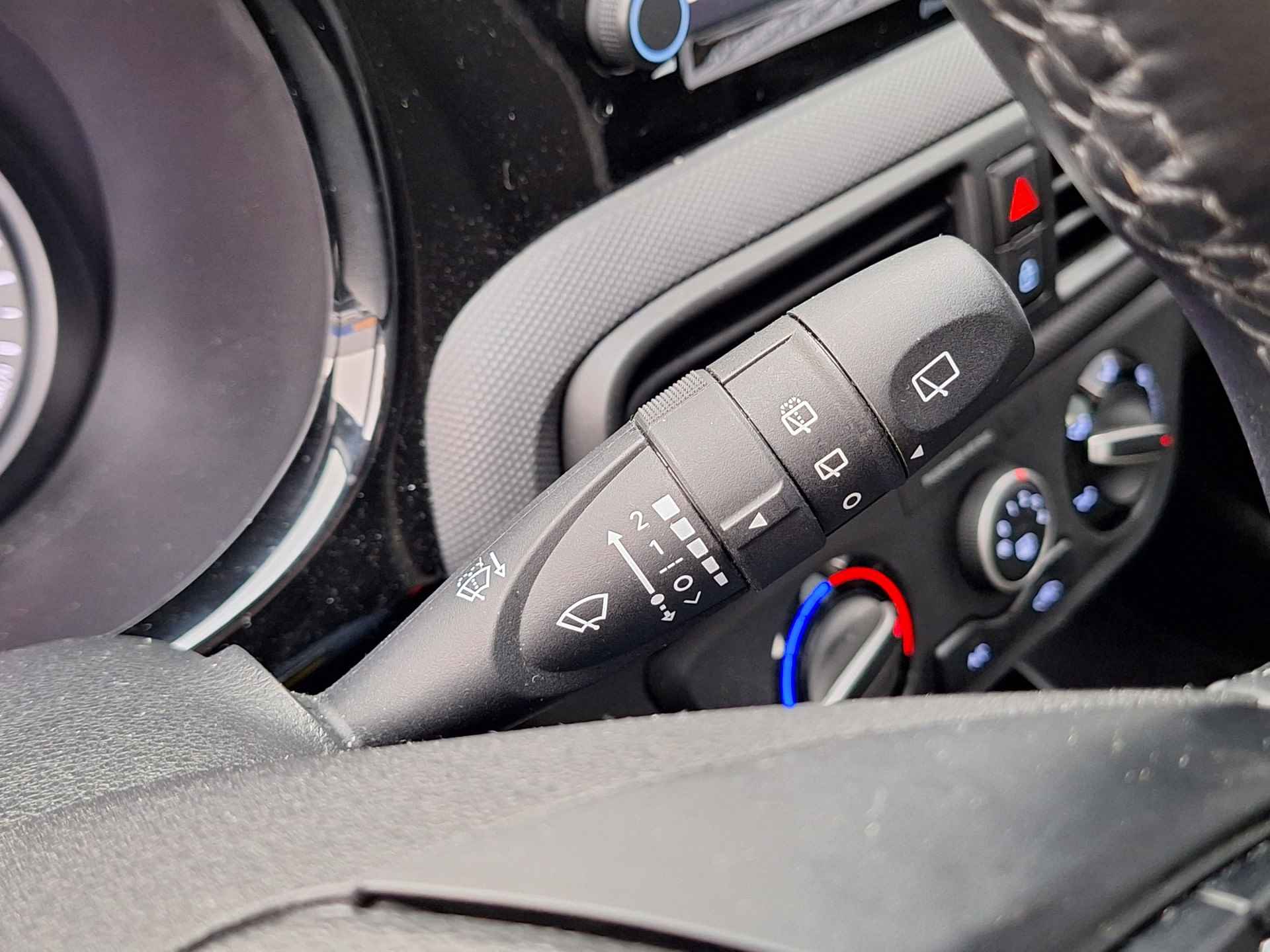 Hyundai i10 1.0 Comfort 5-zits | Airco | Navigatie via Apple Carplay of Android Auto | Automatische verlichting | Cruise Control | - 31/43