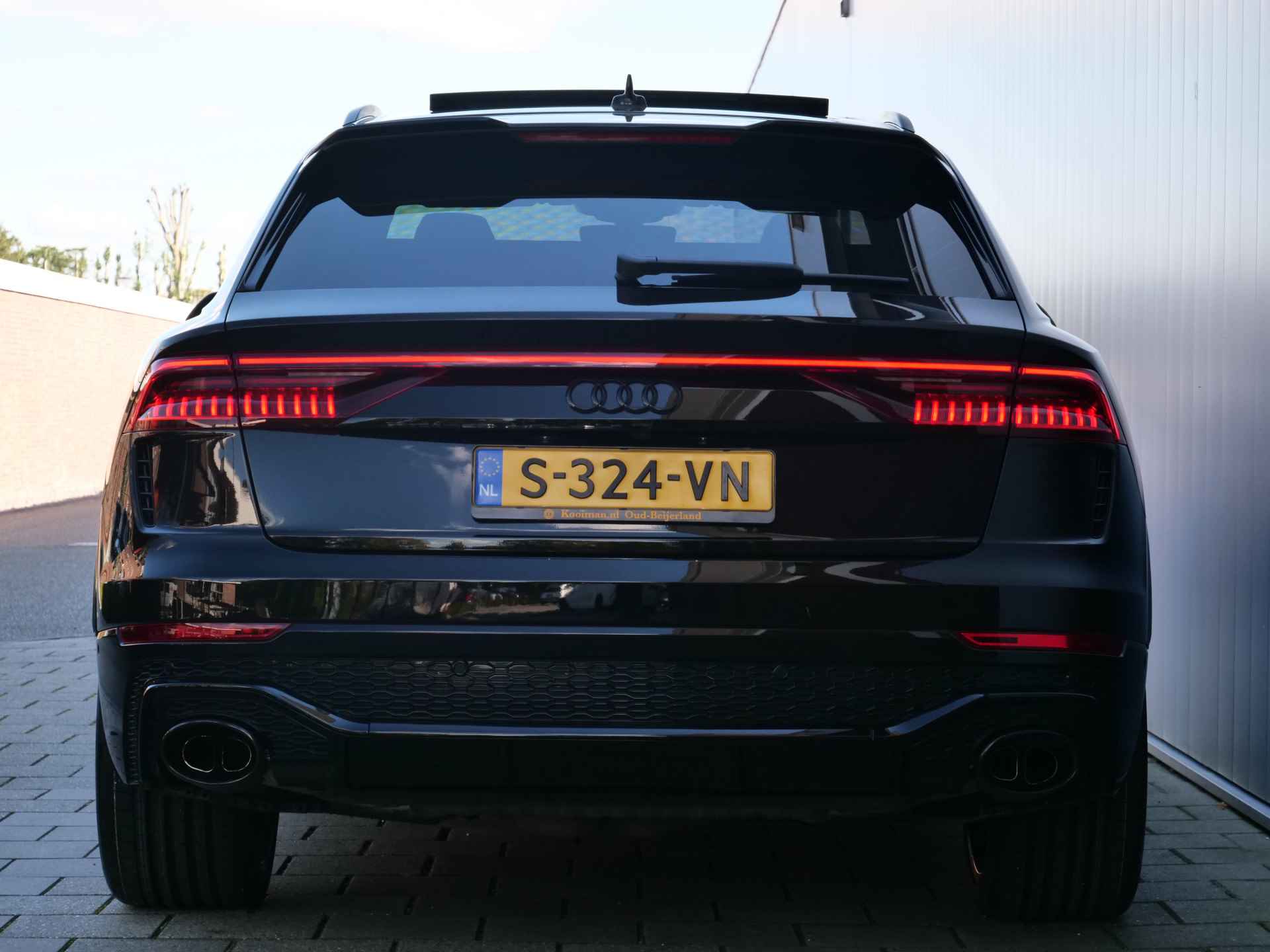 Audi RS Q8 4.0 TFSI RS Q8 quattro 600 Pk Automaat Keramisch / Schuifdak / Camera / Leer / Trekhaak /  Apple Carplay - 26/70