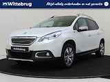 Peugeot 2008 1.2 PureTech 110PK Allure Trekhaak | Panoramadak | Parkeerhulp |