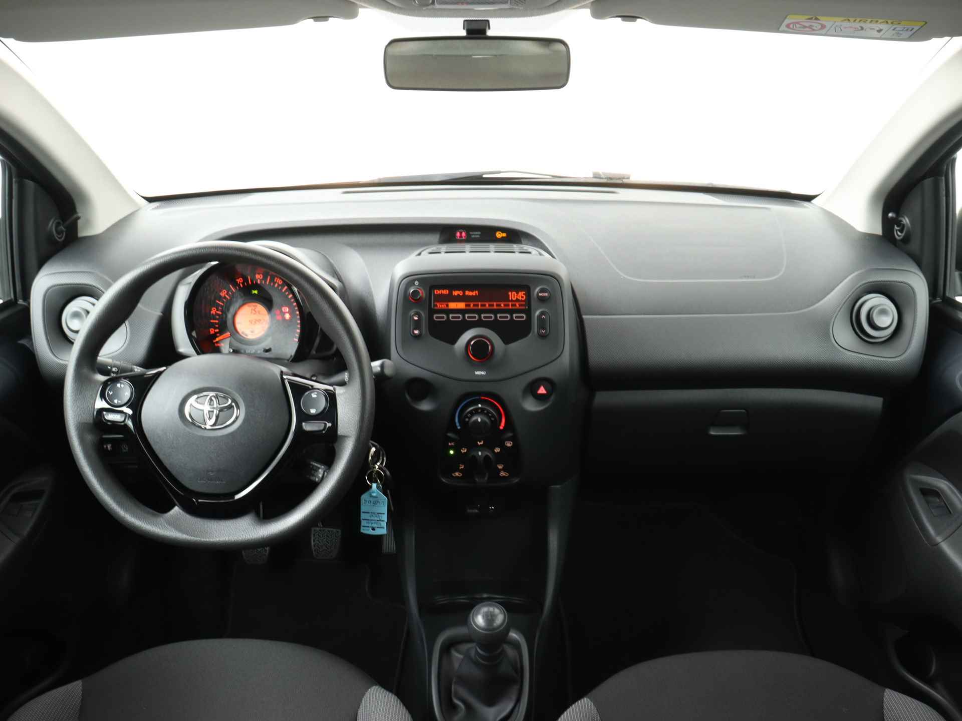 Toyota Aygo 1.0 VVT-i X-Fun | Airco | Bluetooth | - 6/39
