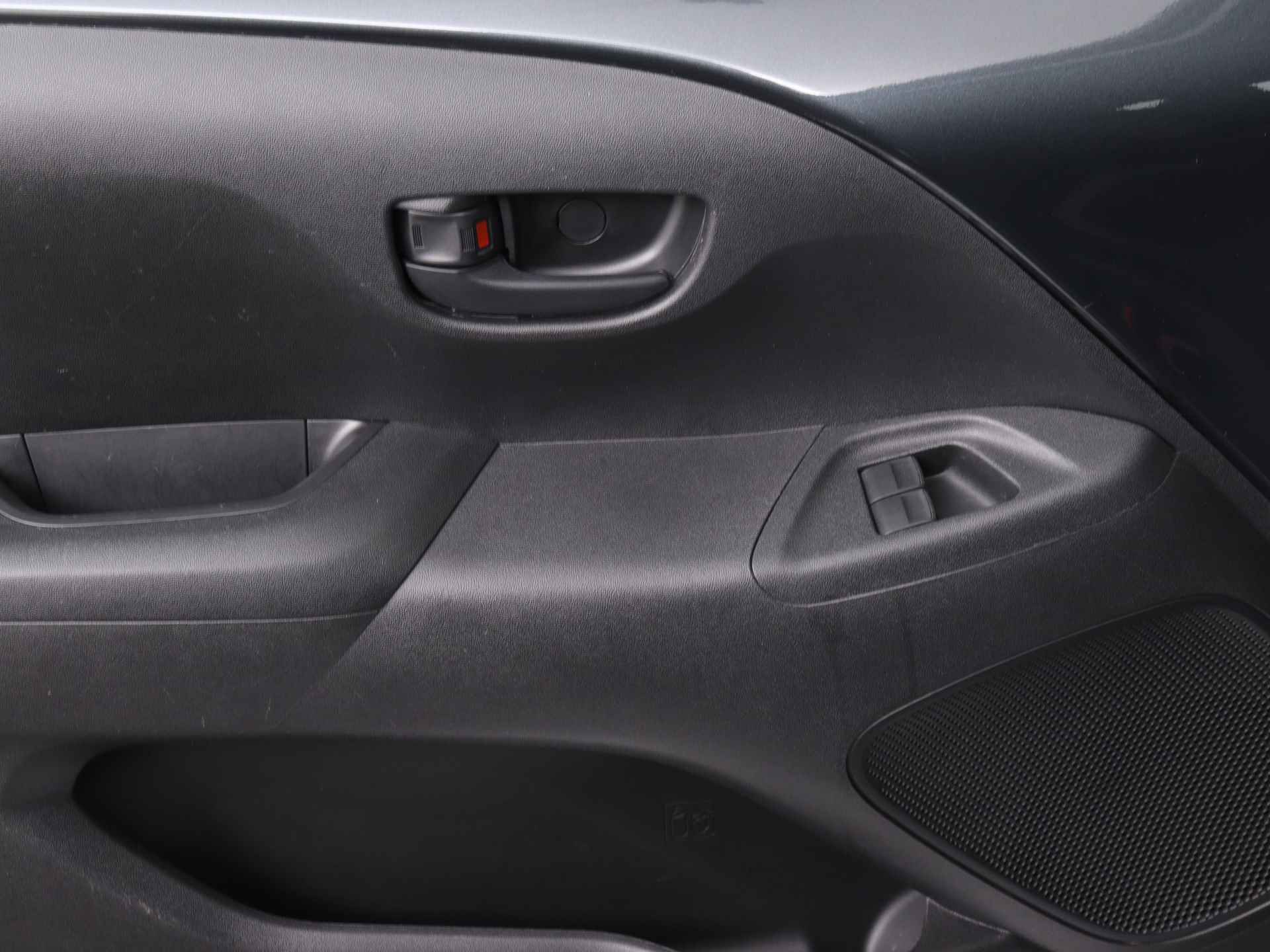 Toyota Aygo 1.0 VVT-i X-Fun | Airco | Bluetooth | - 32/39
