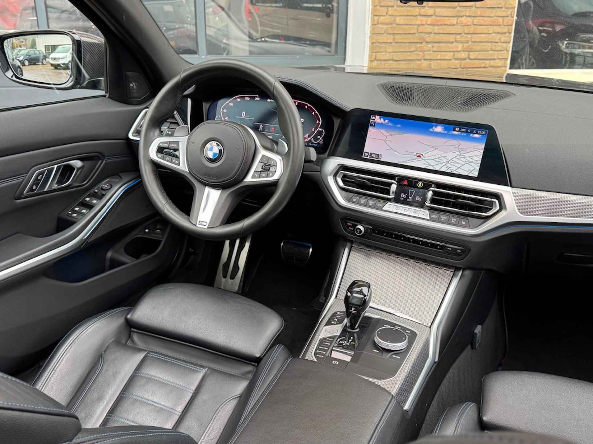 BMW 3-serie 330e M-SPORT PERFORMANCE EDITION CARBON FULL OPTIONS! - 5/67