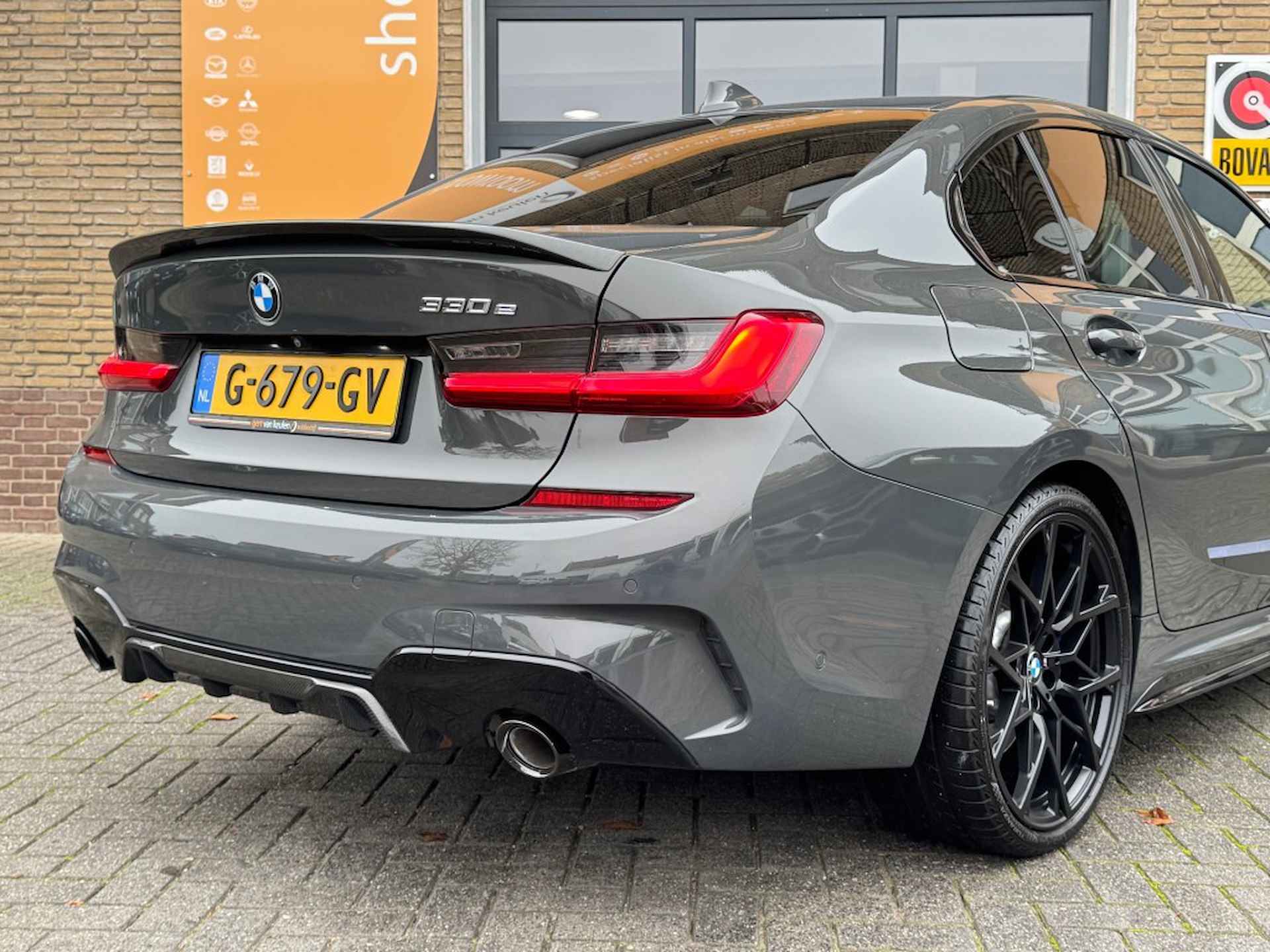 BMW 3-serie 330e M-SPORT PERFORMANCE EDITION CARBON FULL OPTIONS! - 19/67