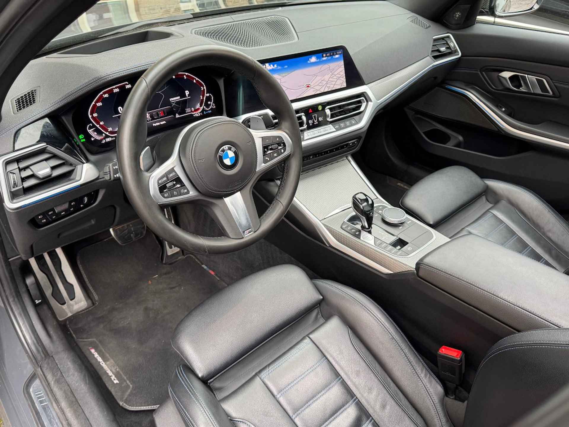 BMW 3-serie 330e M-SPORT PERFORMANCE EDITION CARBON FULL OPTIONS! - 38/67