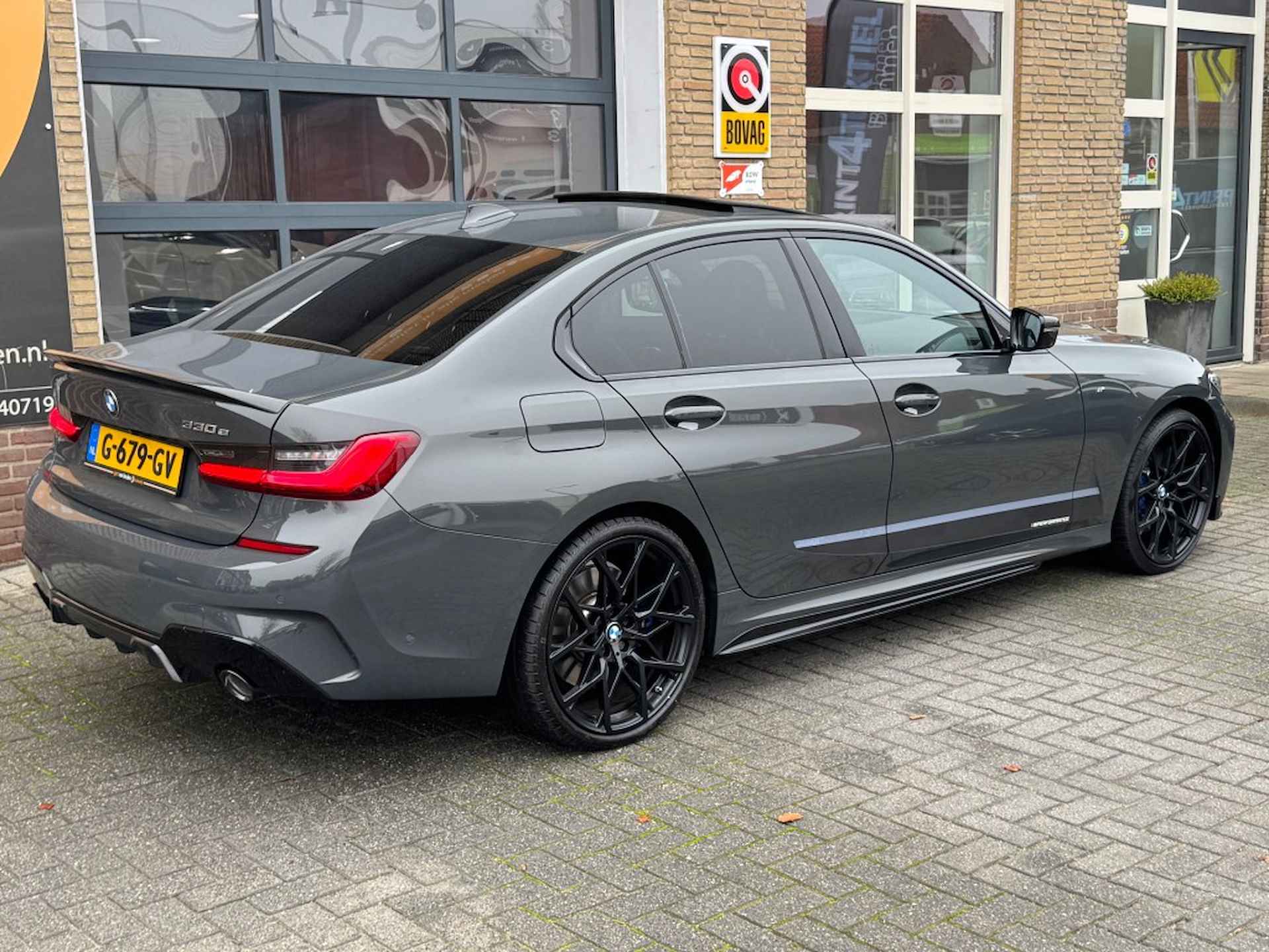 BMW 3-serie 330e M-SPORT PERFORMANCE EDITION CARBON FULL OPTIONS! - 60/67